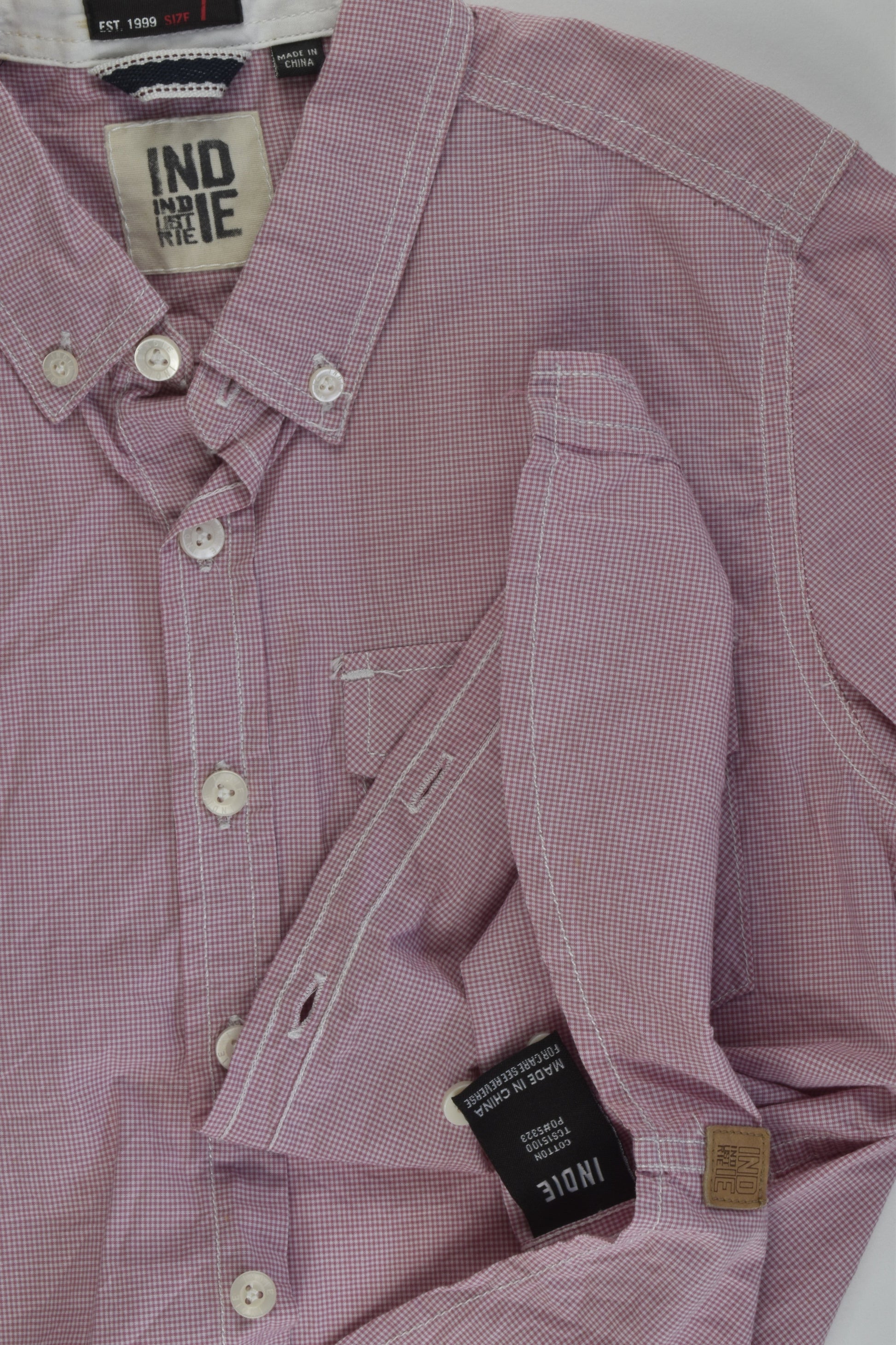 Indie by Industrie Size 7 Shirt