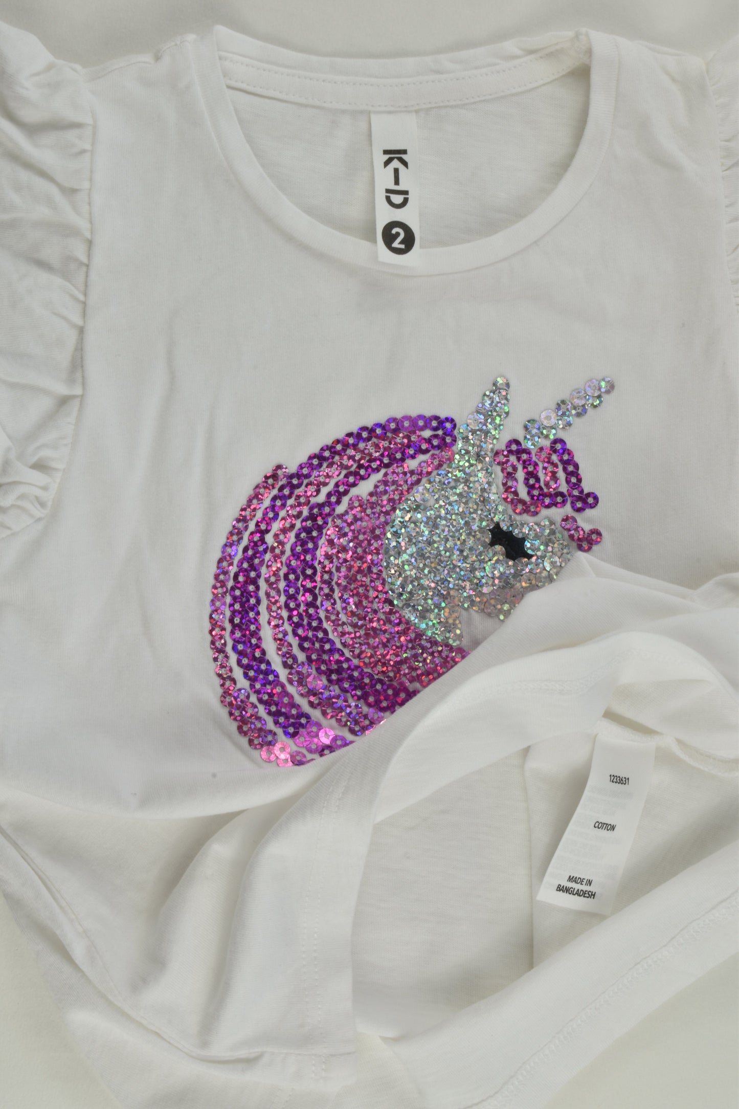 K-D Size 2 Unicorn Sequins T-shirt