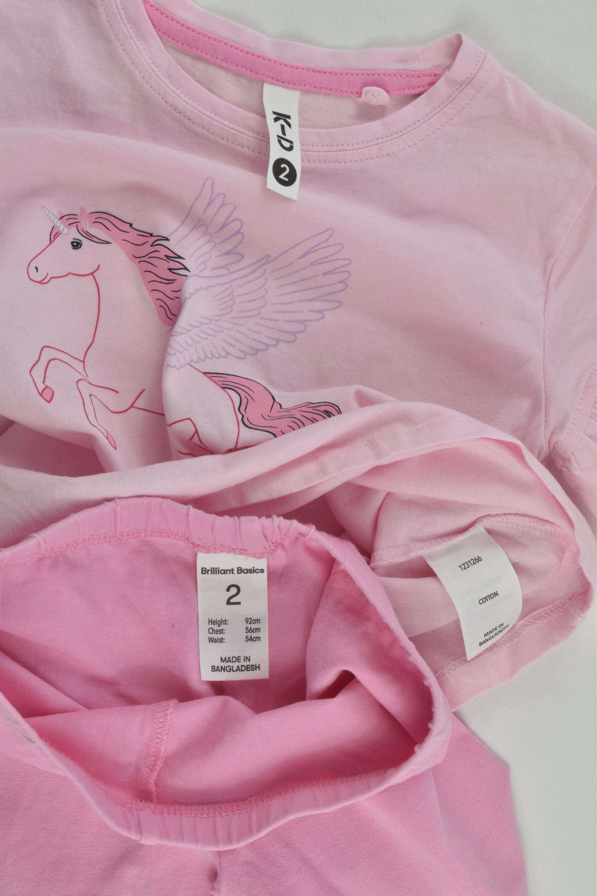 K-D Size 2 Unicorn T-shirt and Brilliant Basics 3/4 Leggings
