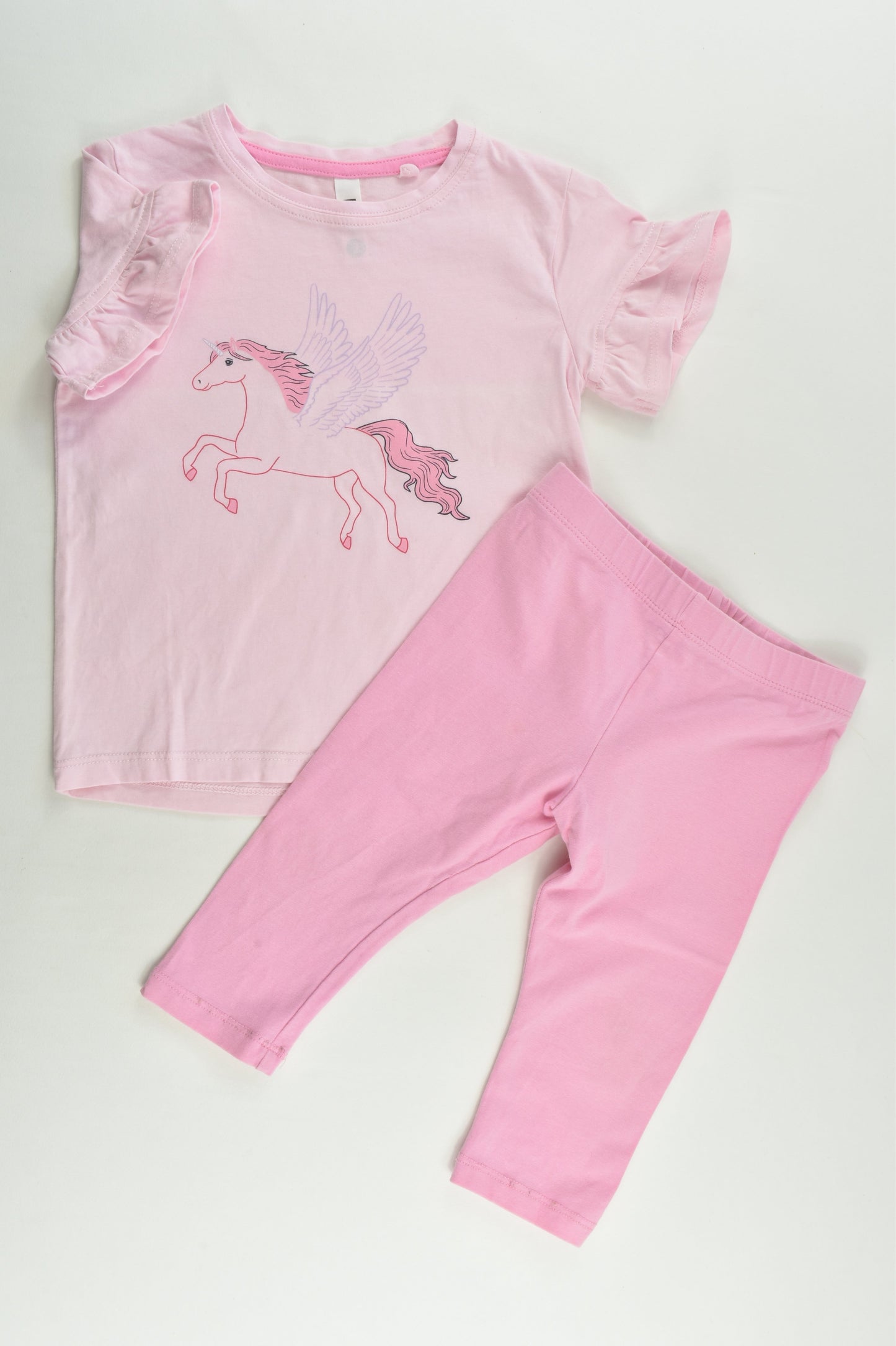 K-D Size 2 Unicorn T-shirt and Brilliant Basics 3/4 Leggings