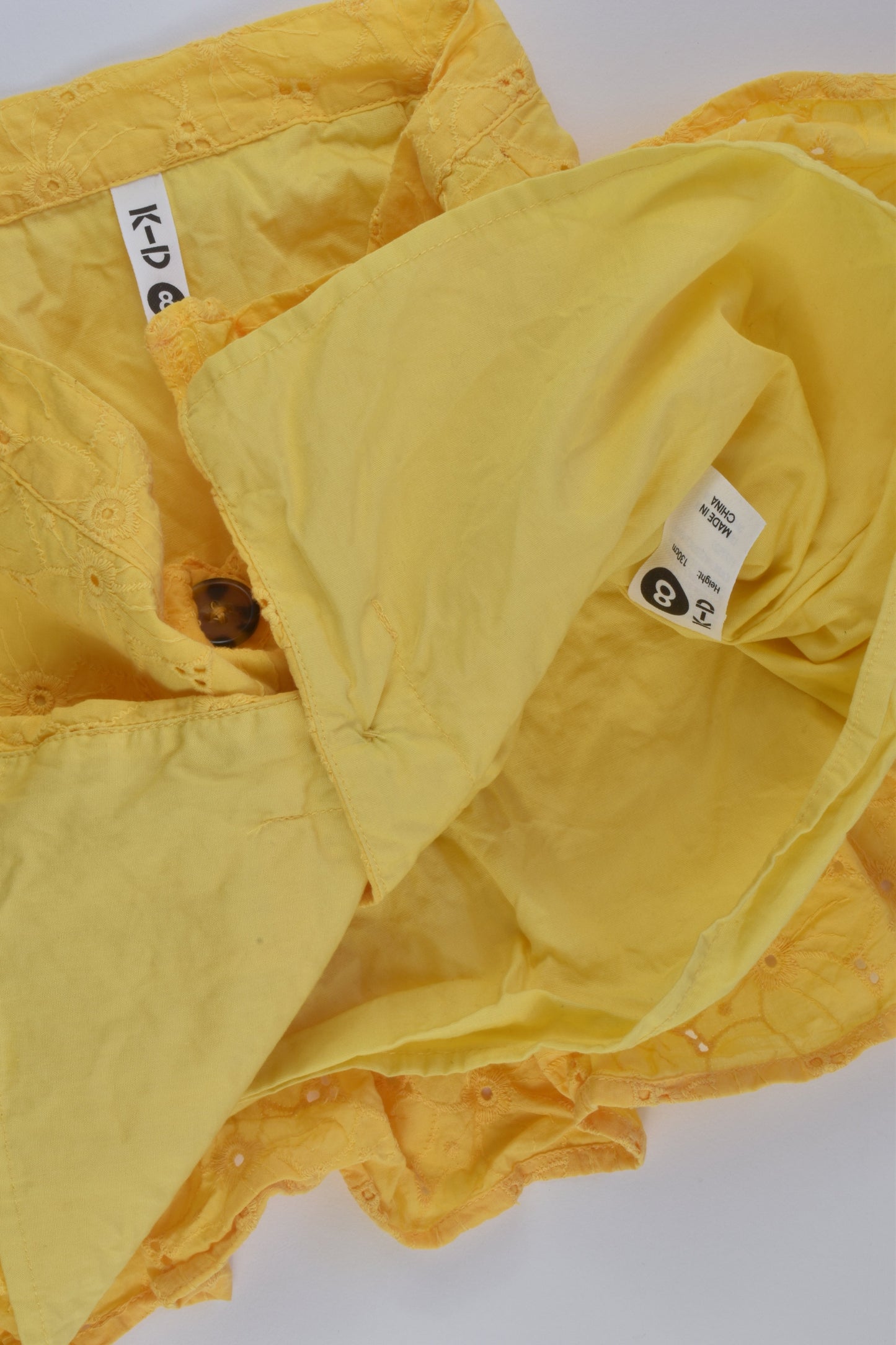 K-D Size 8 Lined Lace Skirt