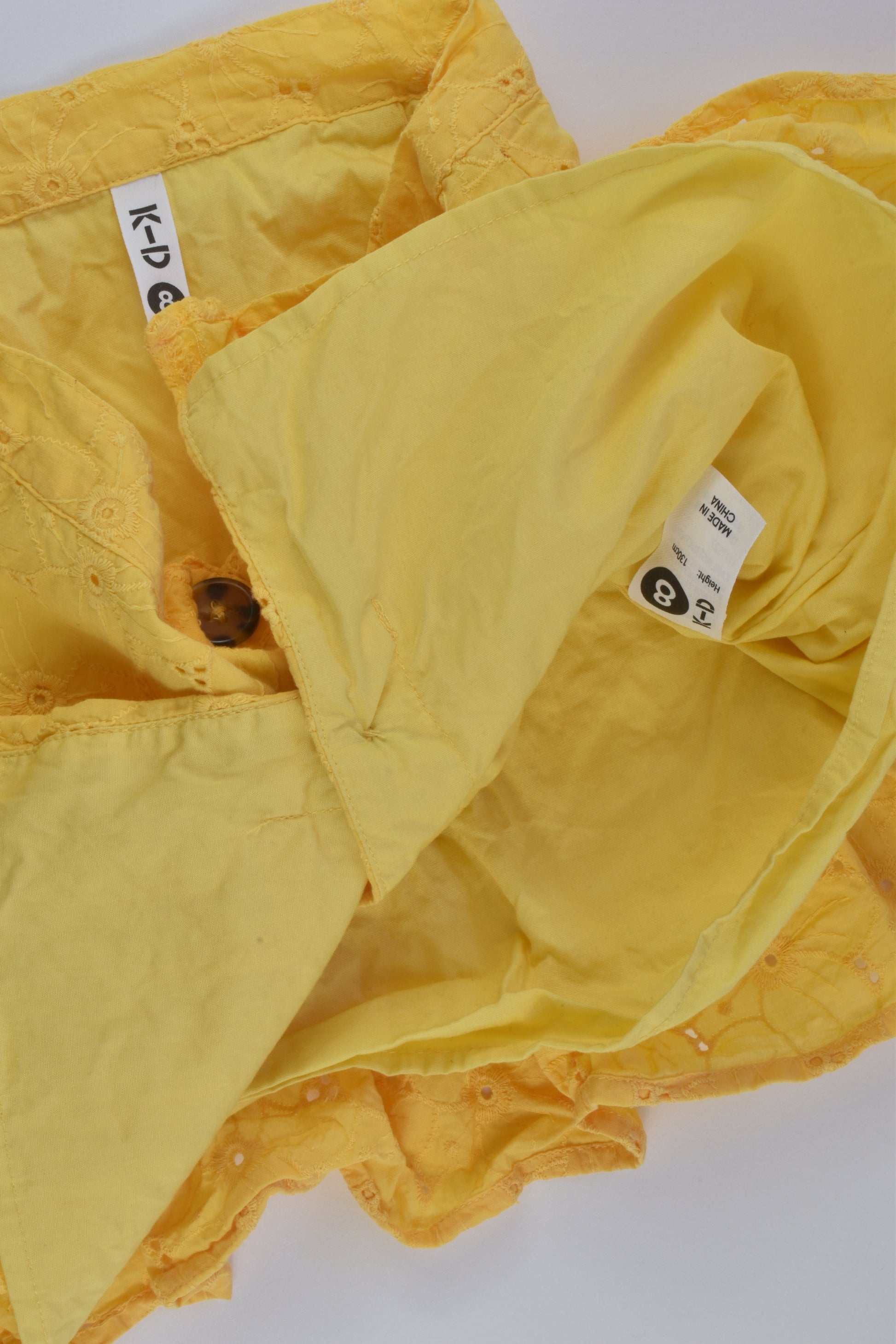 K-D Size 8 Lined Lace Skirt