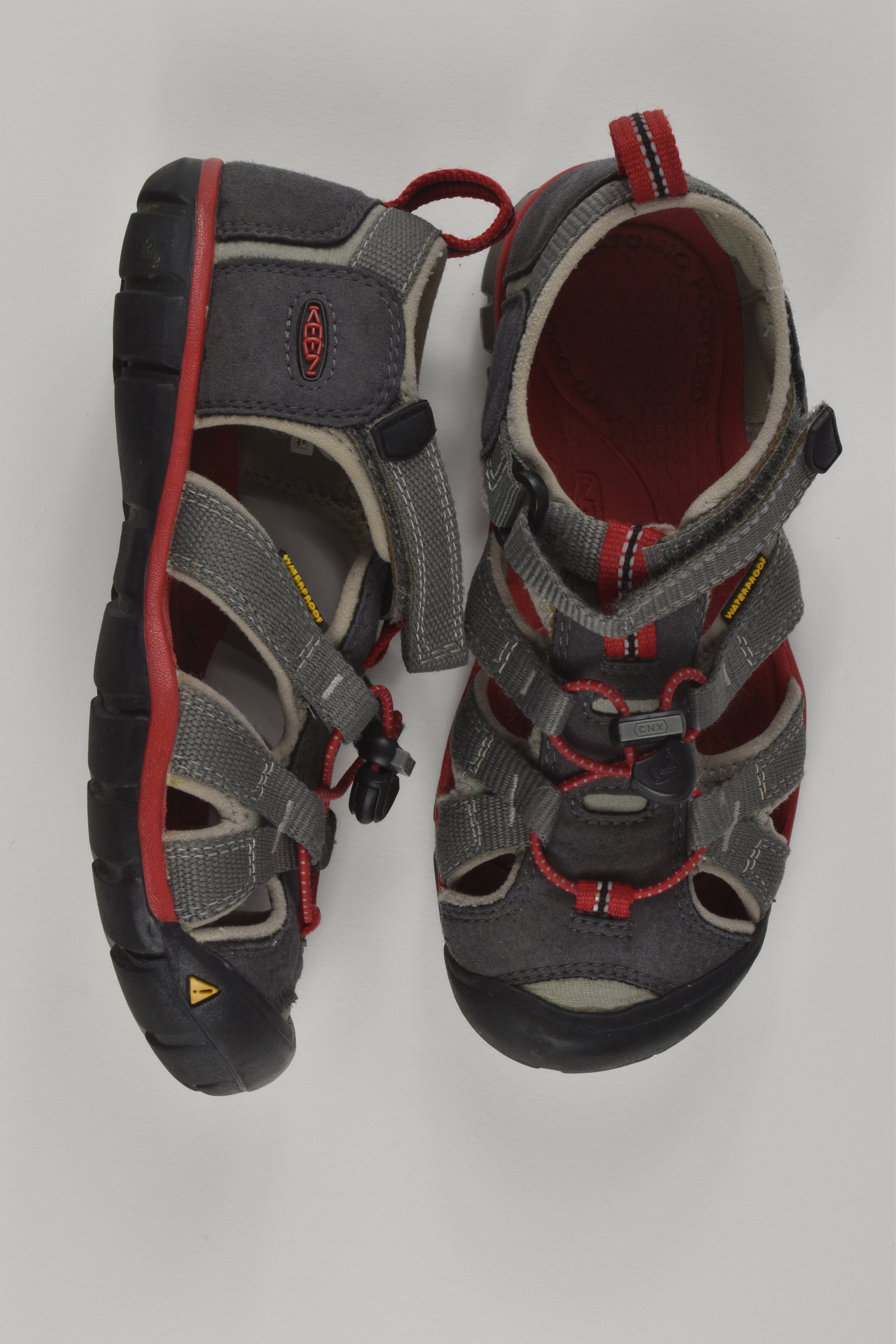 Keen Size US 1 Sandals