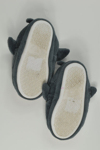 Kicks Size 9 Shark Slippers