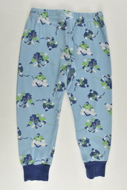 Kirkland Size 3 Ice Hockey Pyjamas