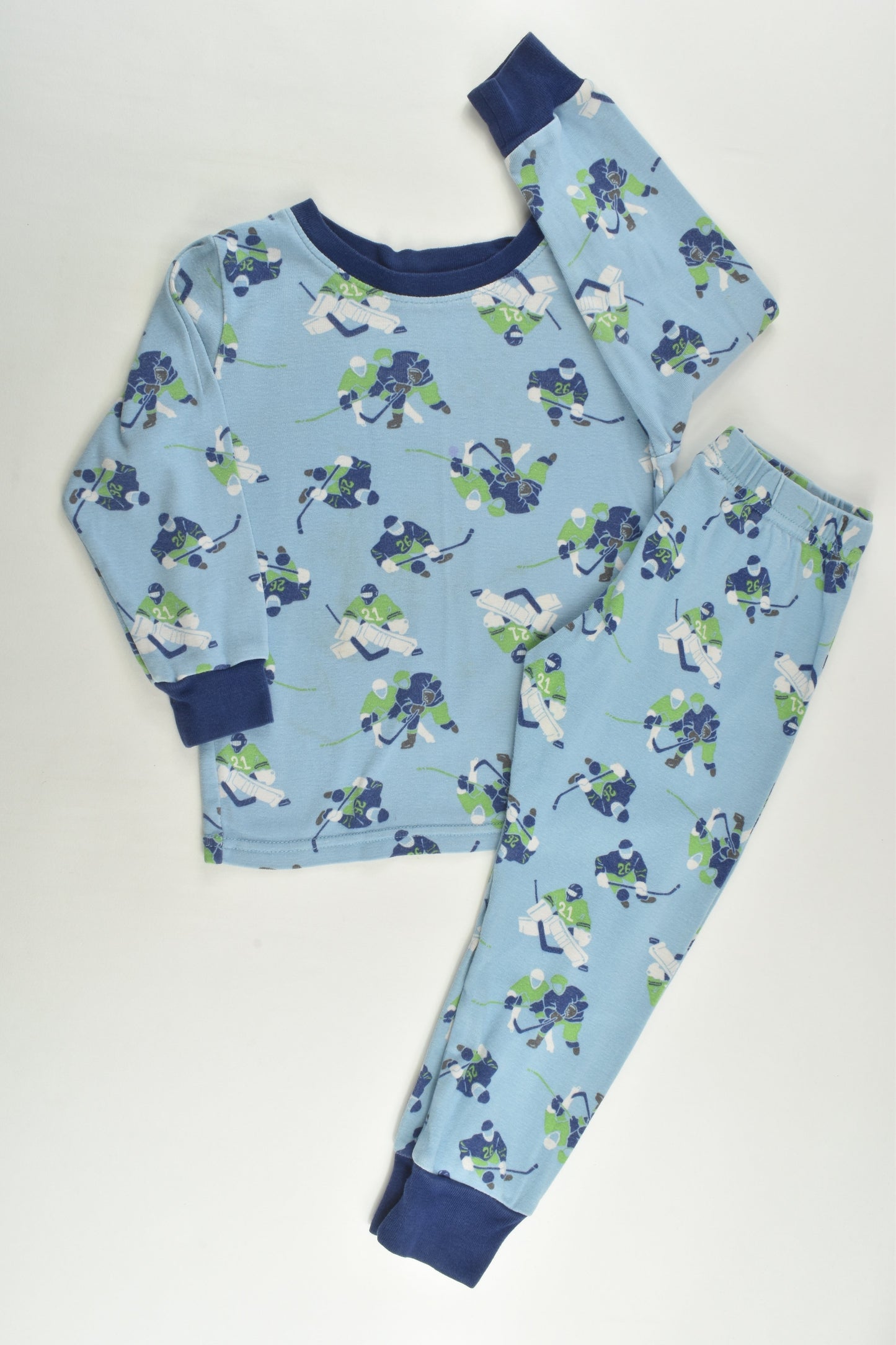 Kirkland Size 3 Ice Hockey Pyjamas