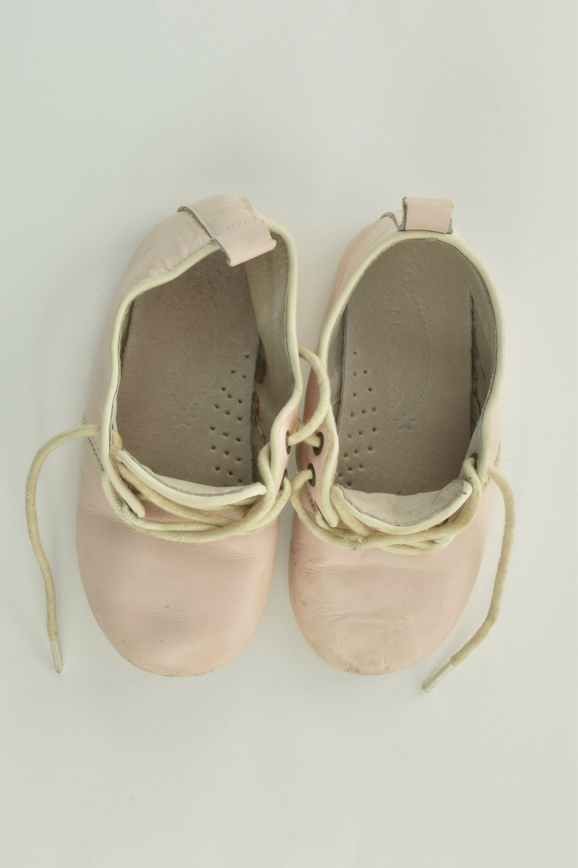 Kit & Kate Size 9 Leather Shoes