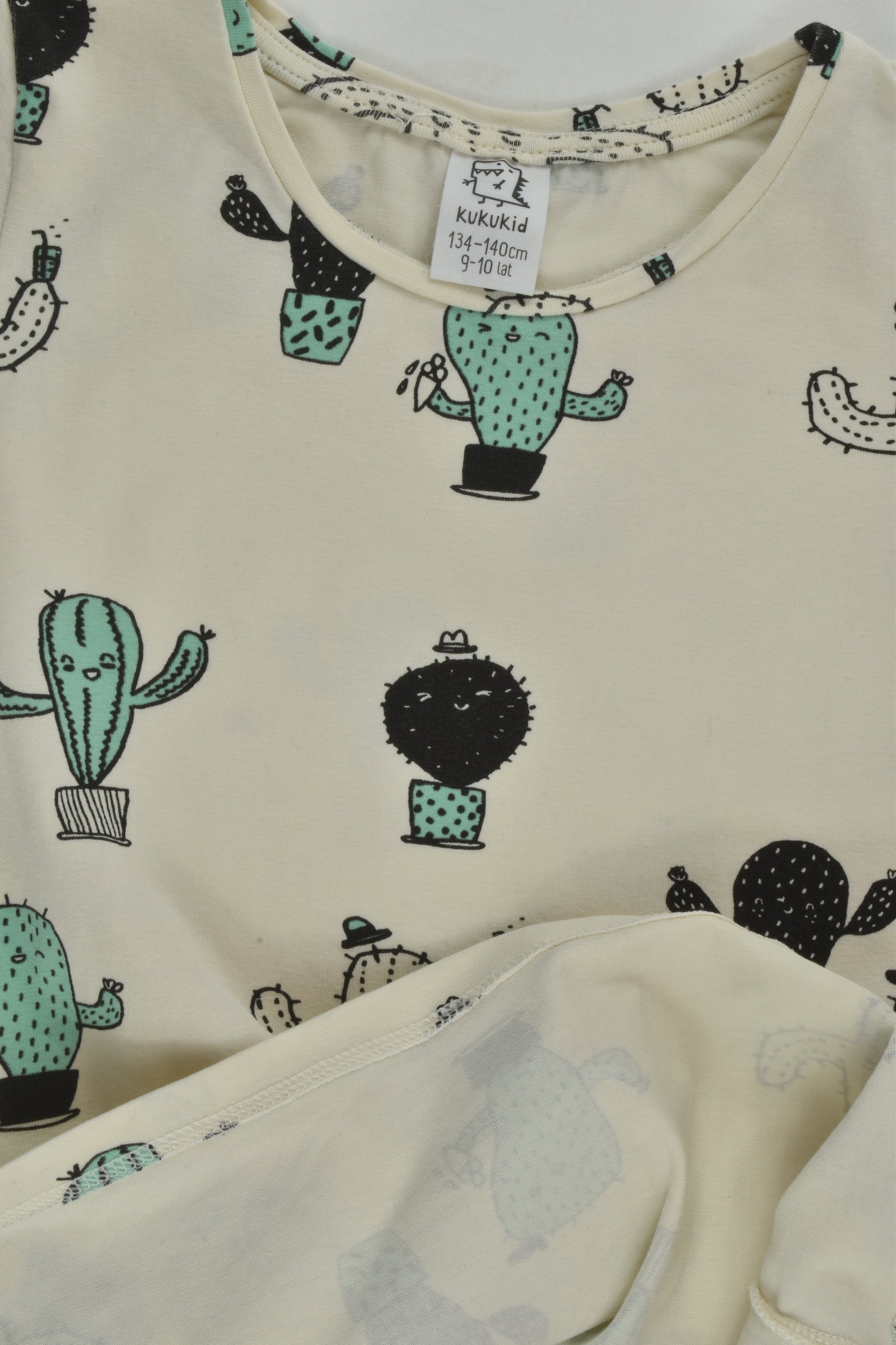 Kukukid Size 9-10 (134-140 cm) Cactus T-shirt