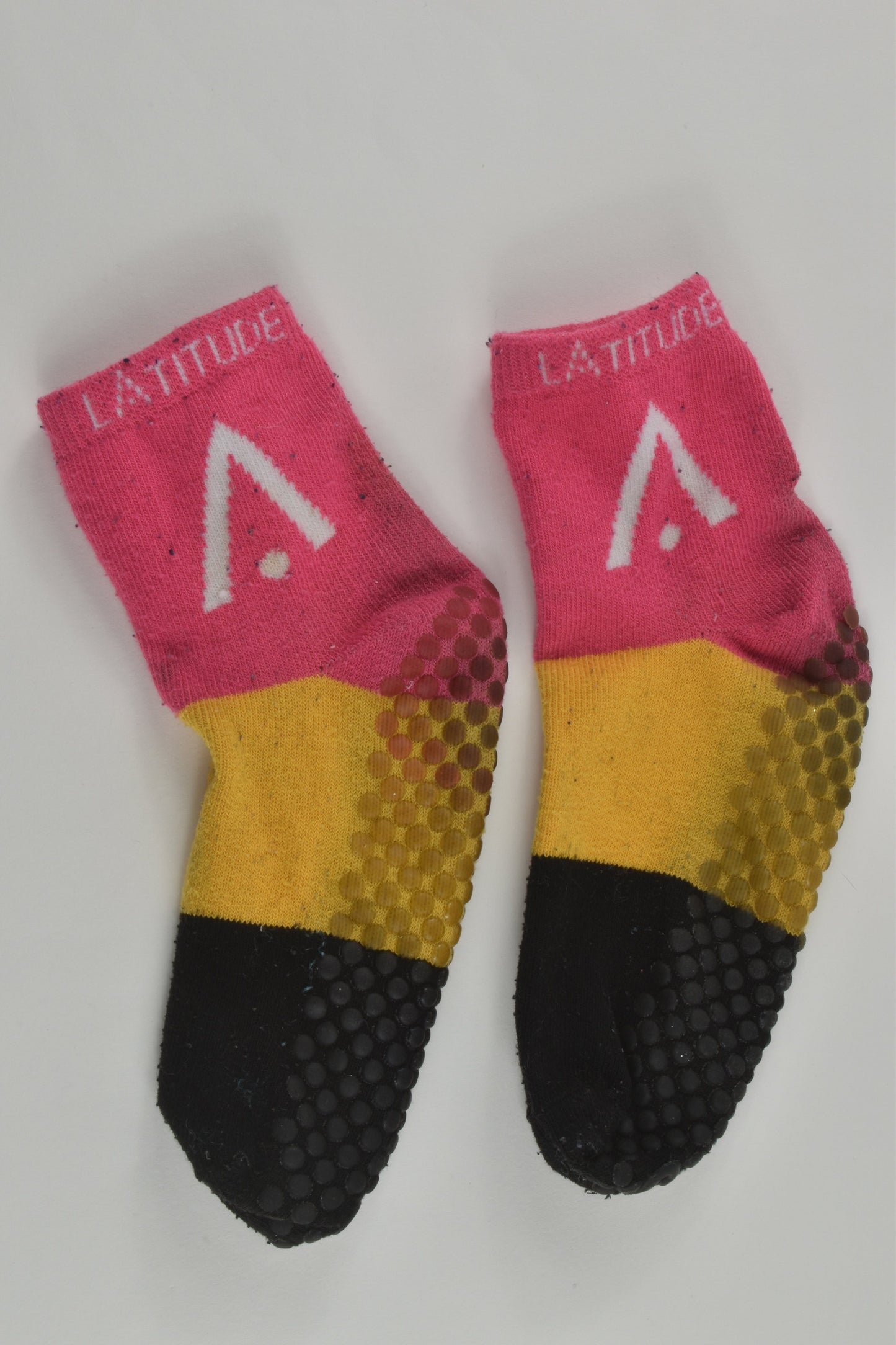 Latitude Size approx 6-8 Socks