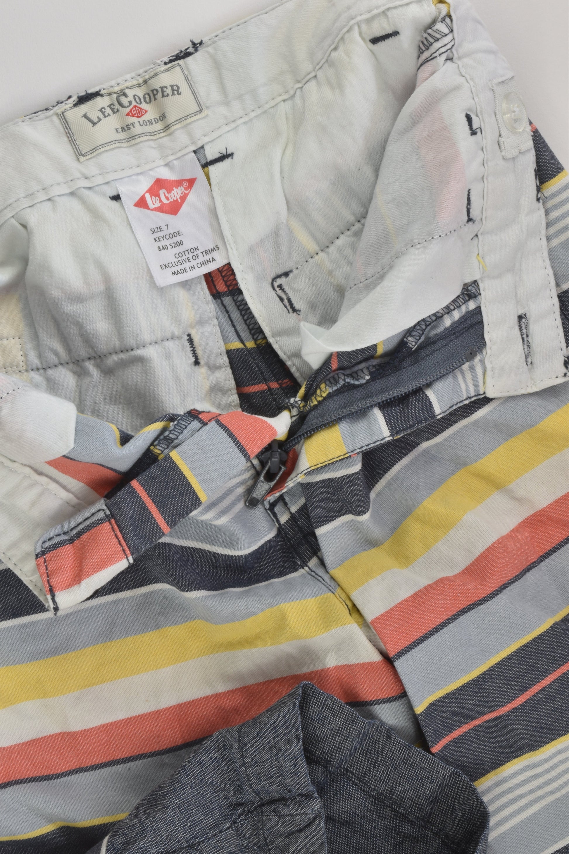 Lee Cooper Size 7 Shorts