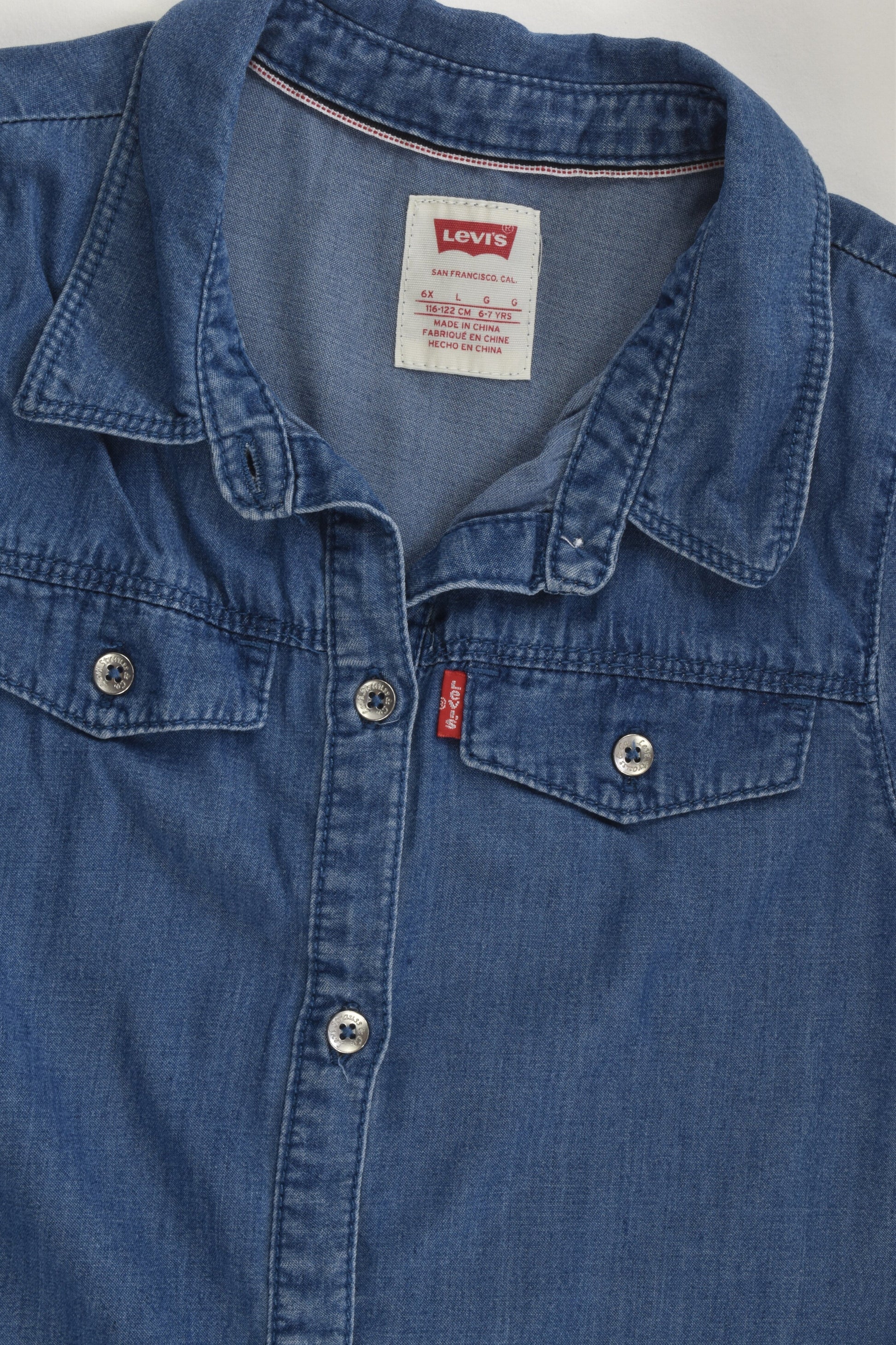 Levi's Size 6-7 Lightweight Denim Dress