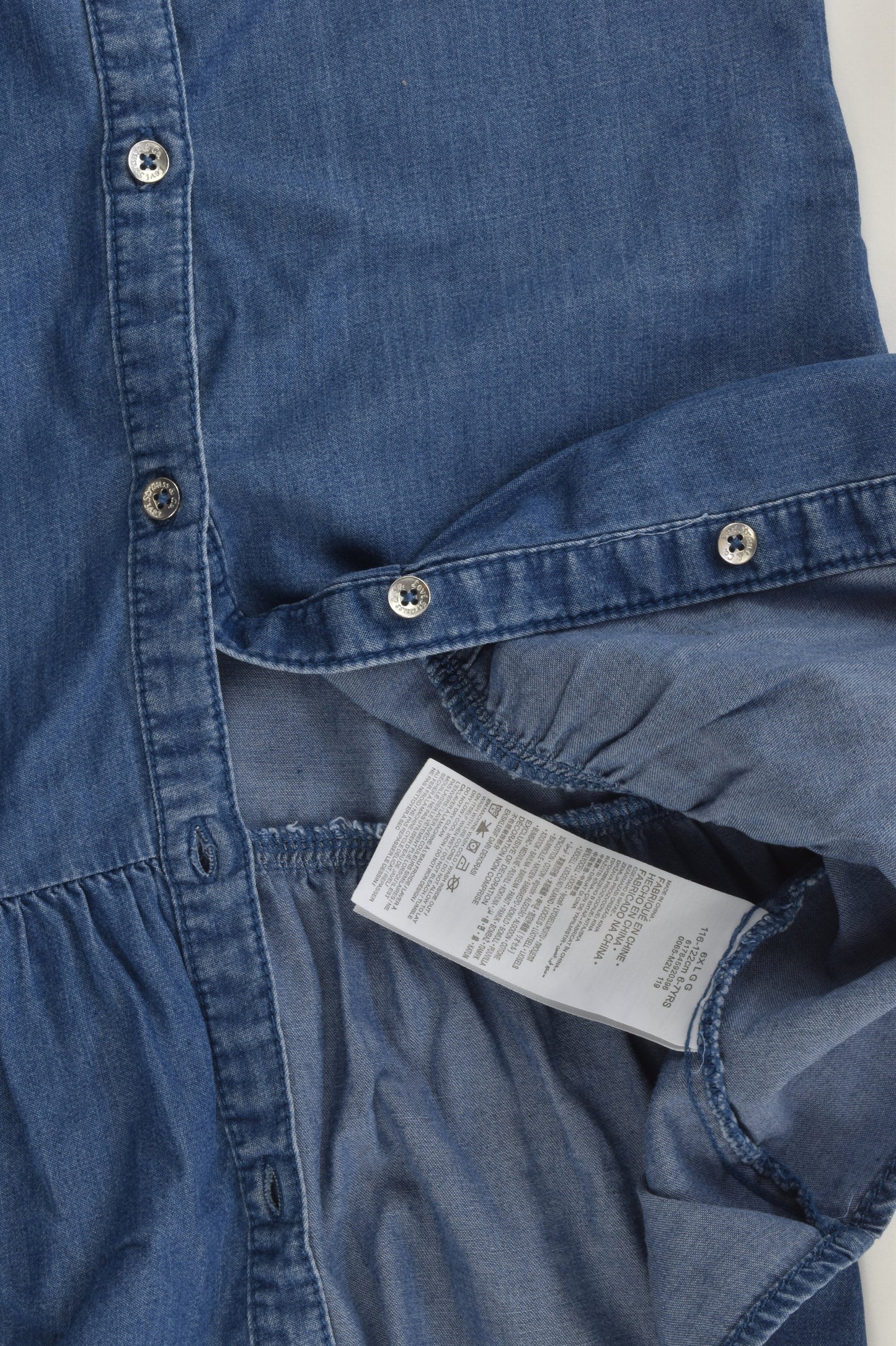 Levi's Size 6-7 Lightweight Denim Dress