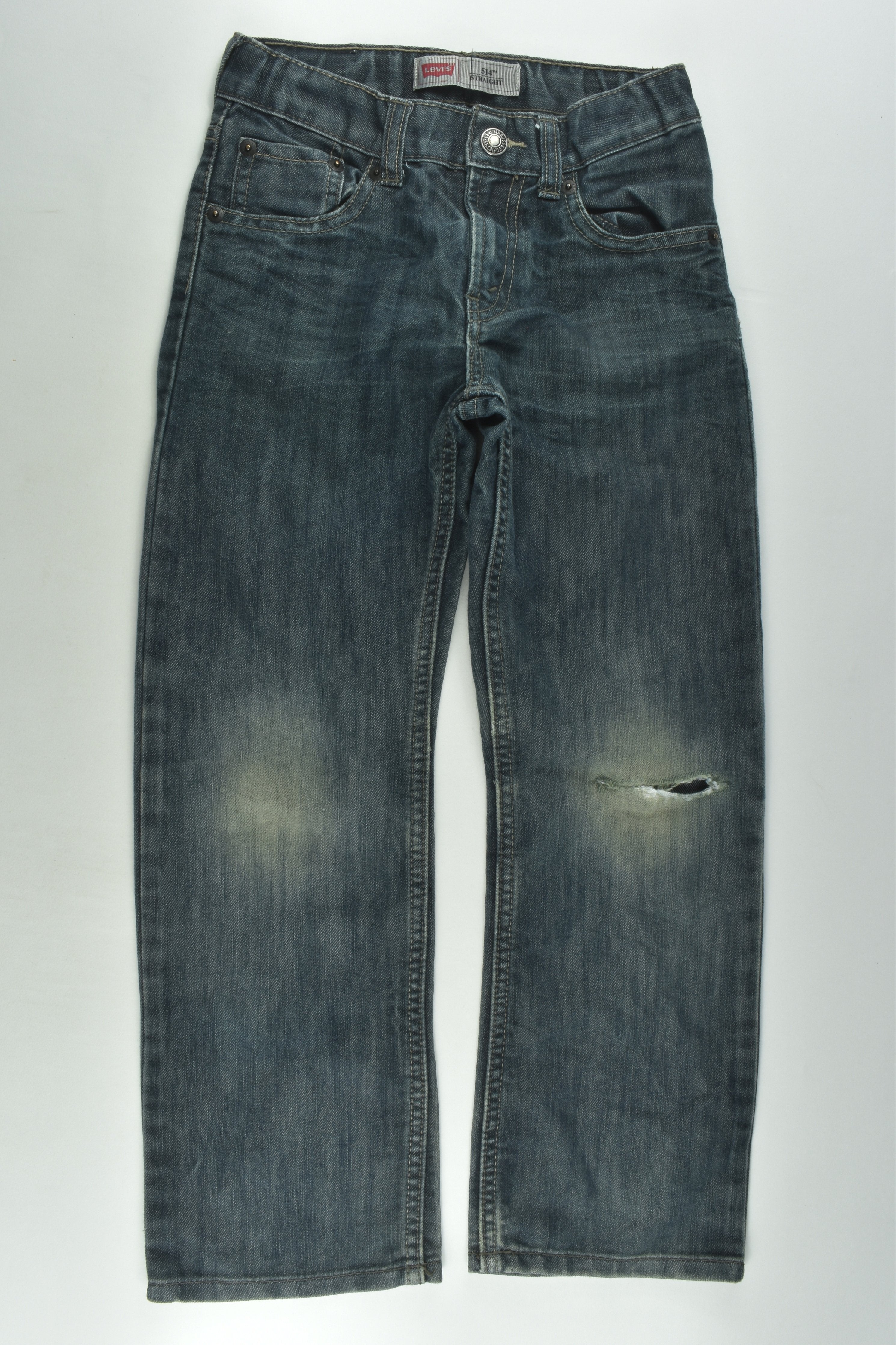 Size 7 in clearance levis