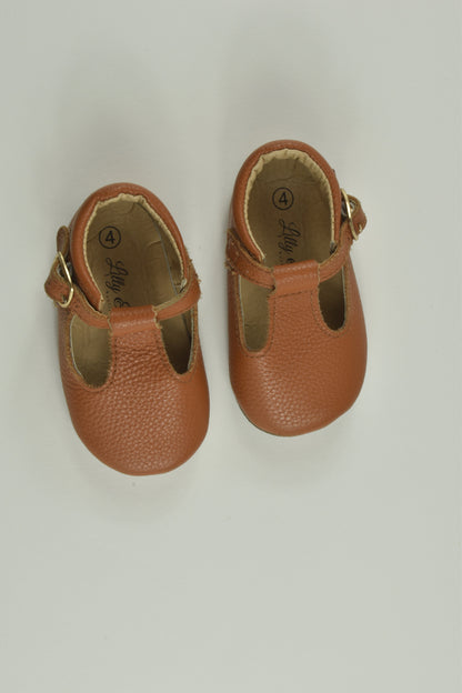 Lilly and Rose Size 4 Leather Shoes