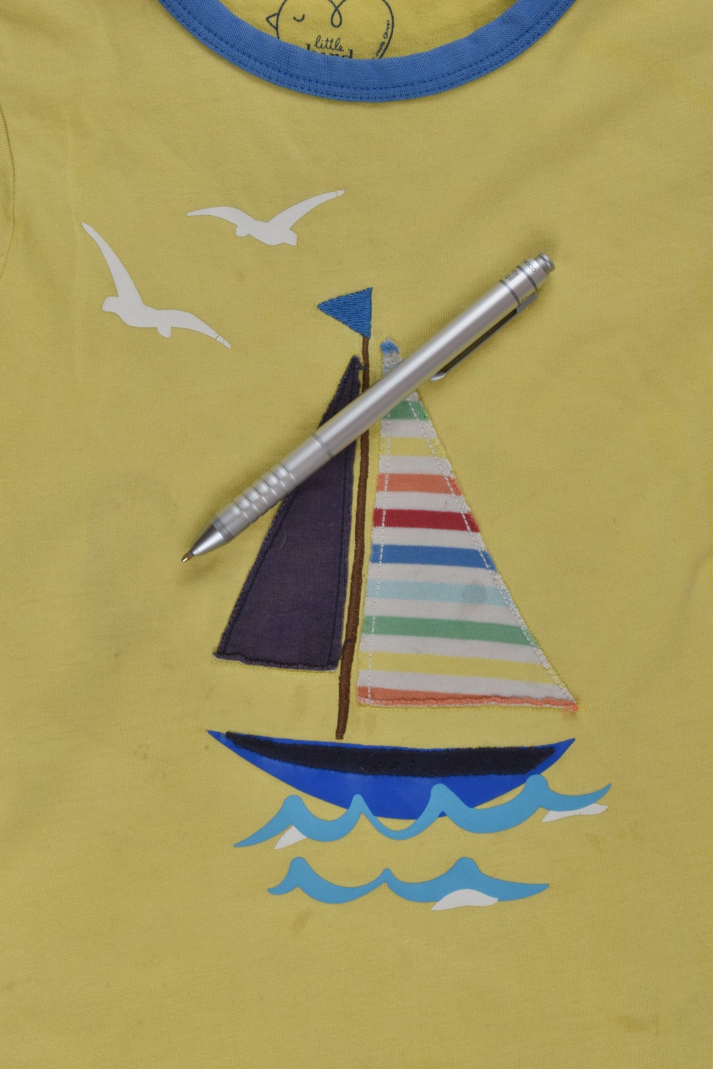 Little Bird Size 2-3 Rainbow Sailboat T-shirt