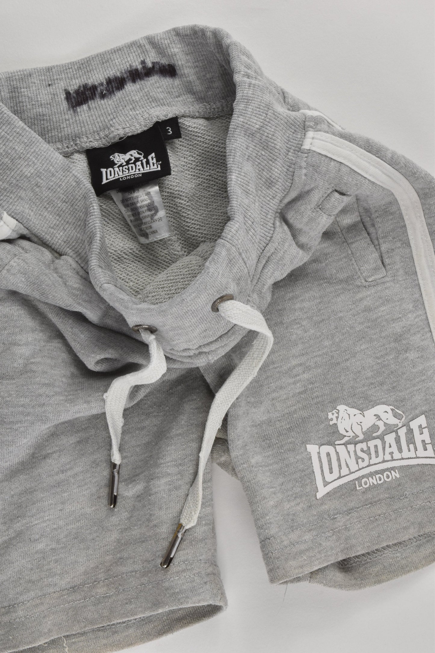 Lonsdale Size 3 Shorts