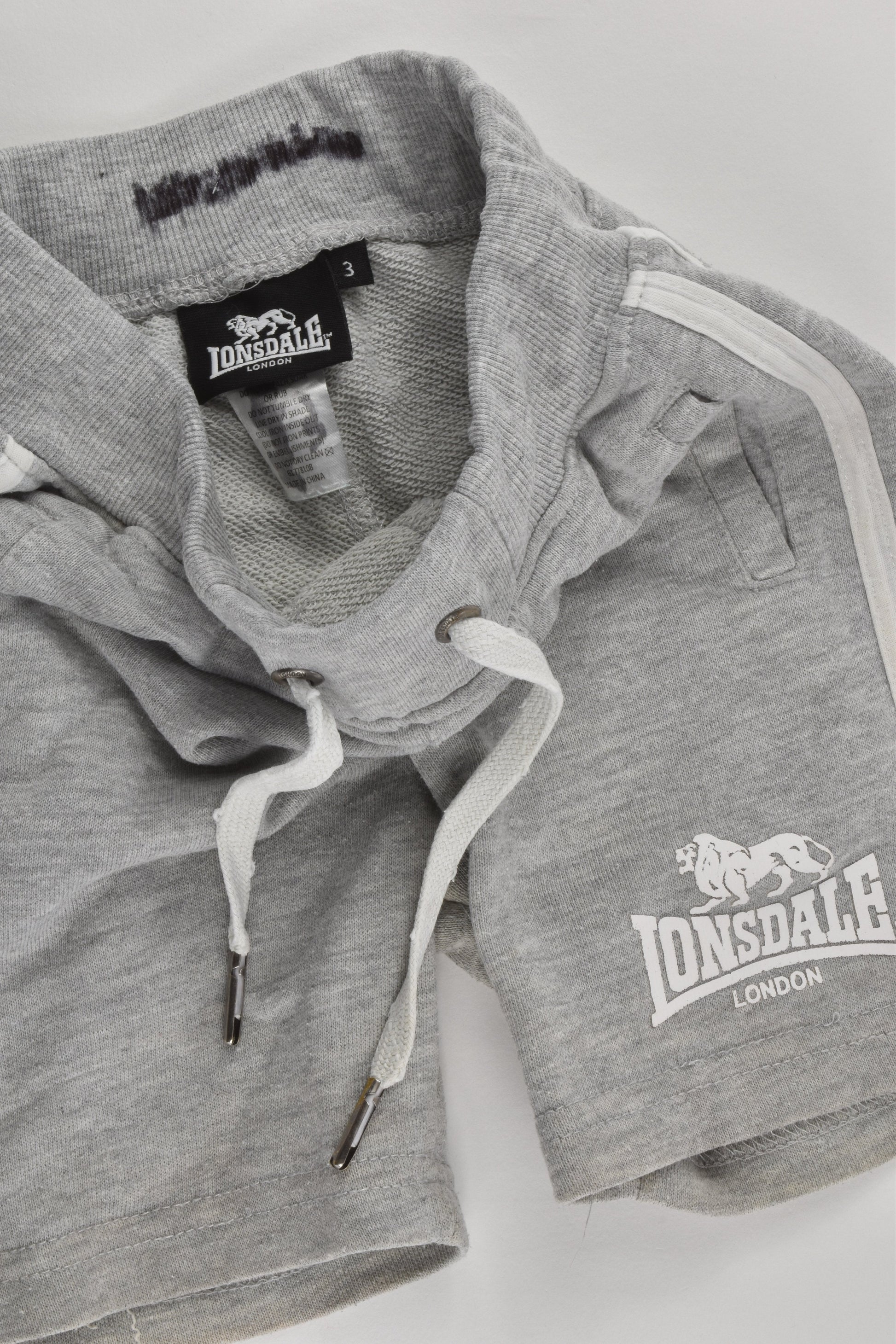 Lonsdale Size 3 Shorts
