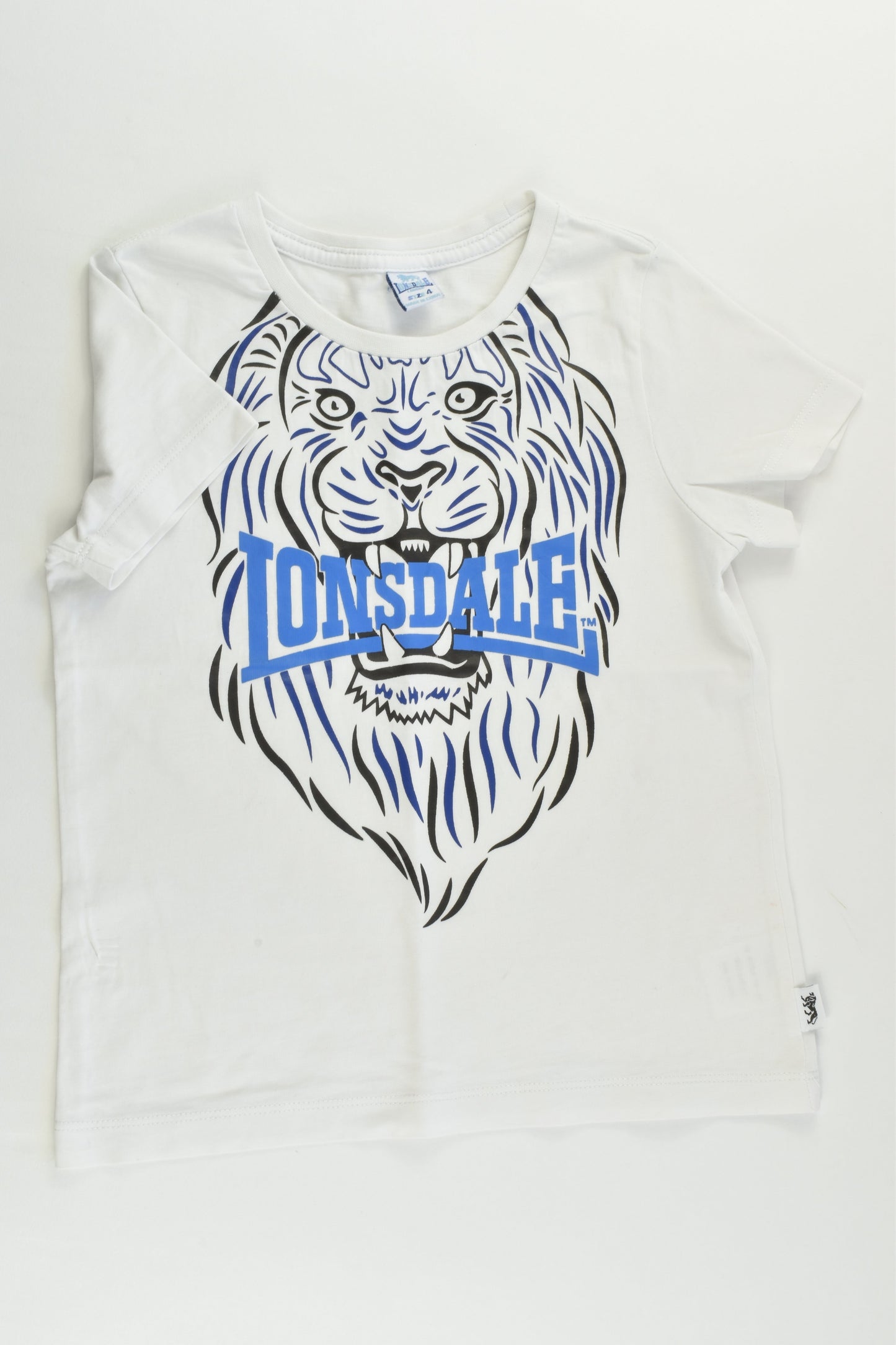 Lonsdale Size 4 Lion Outfit