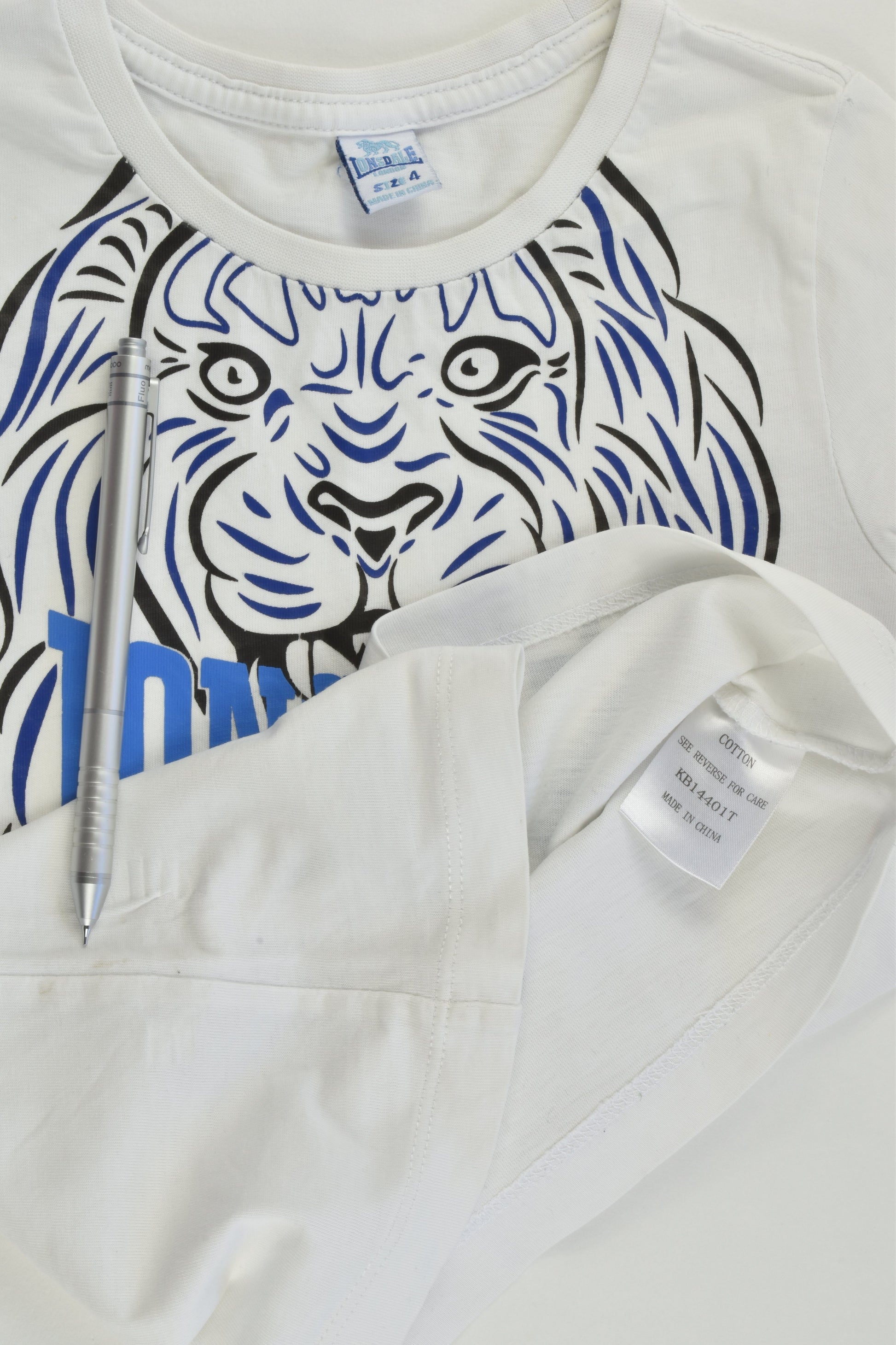 Lonsdale Size 4 Lion Outfit