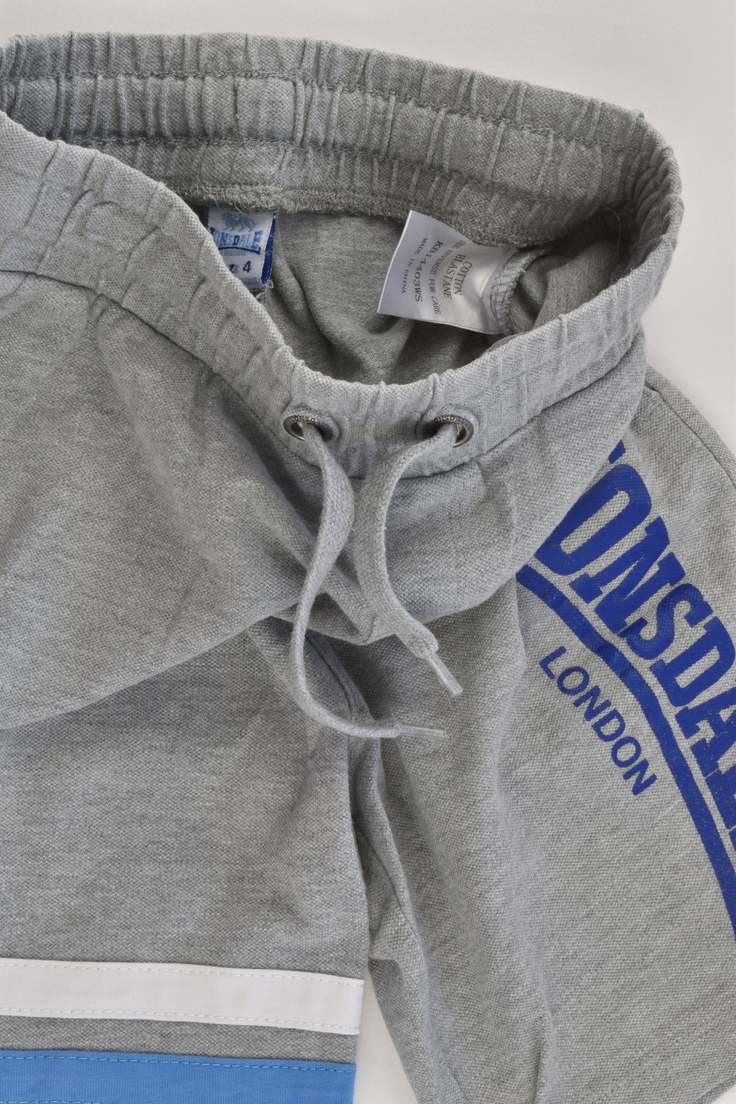 Lonsdale Size 4 Lion Outfit