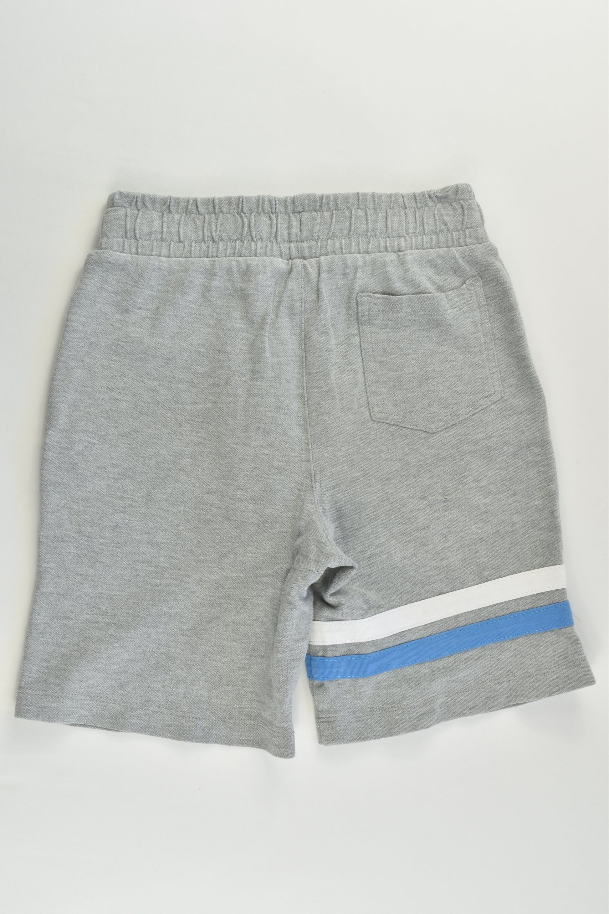 Lonsdale Size 4 Lion Outfit