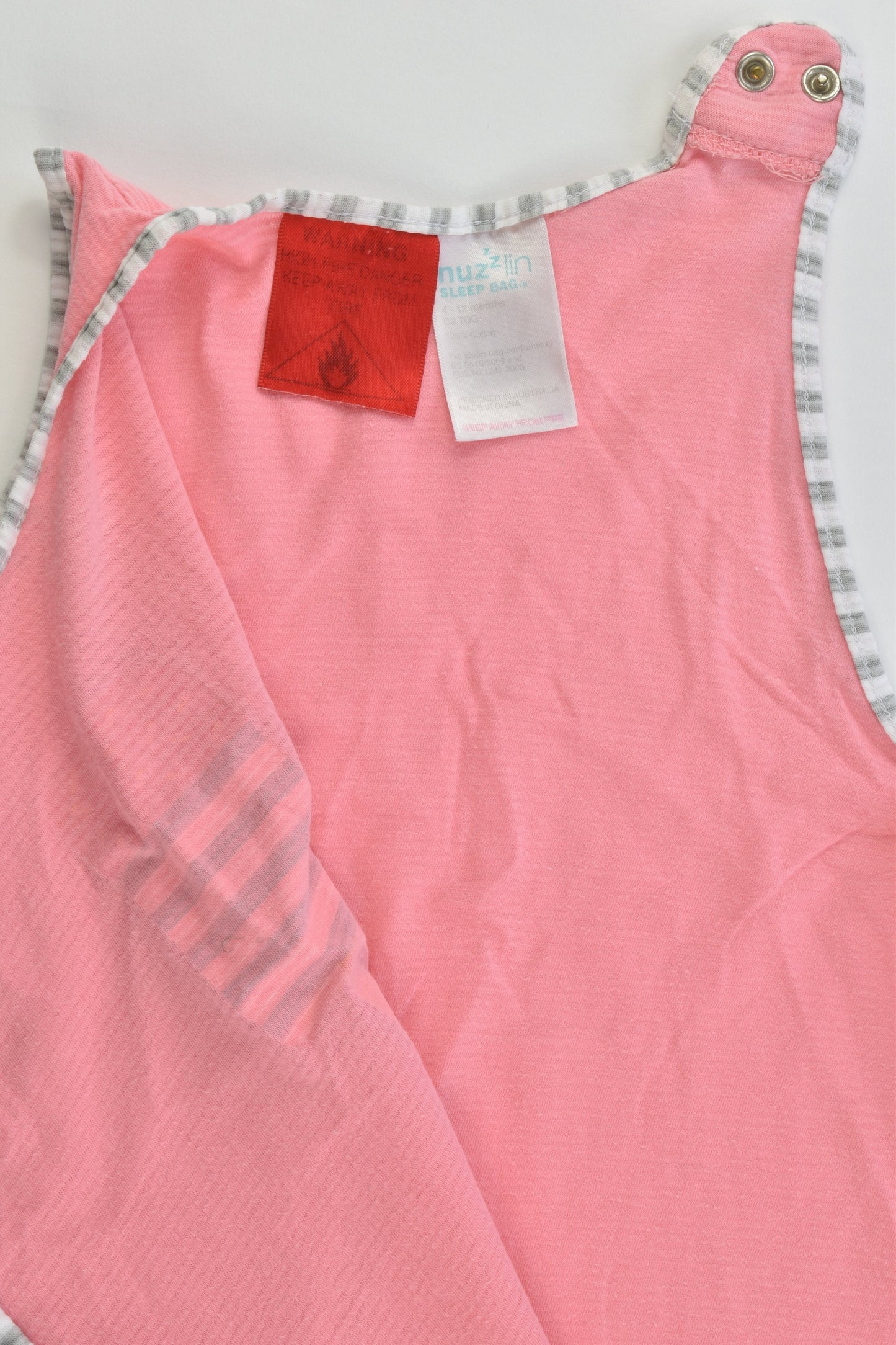 Love To Dream Size 4-12 months 0.2 Tog Ice Cream Nuzzlin Sleep Bag