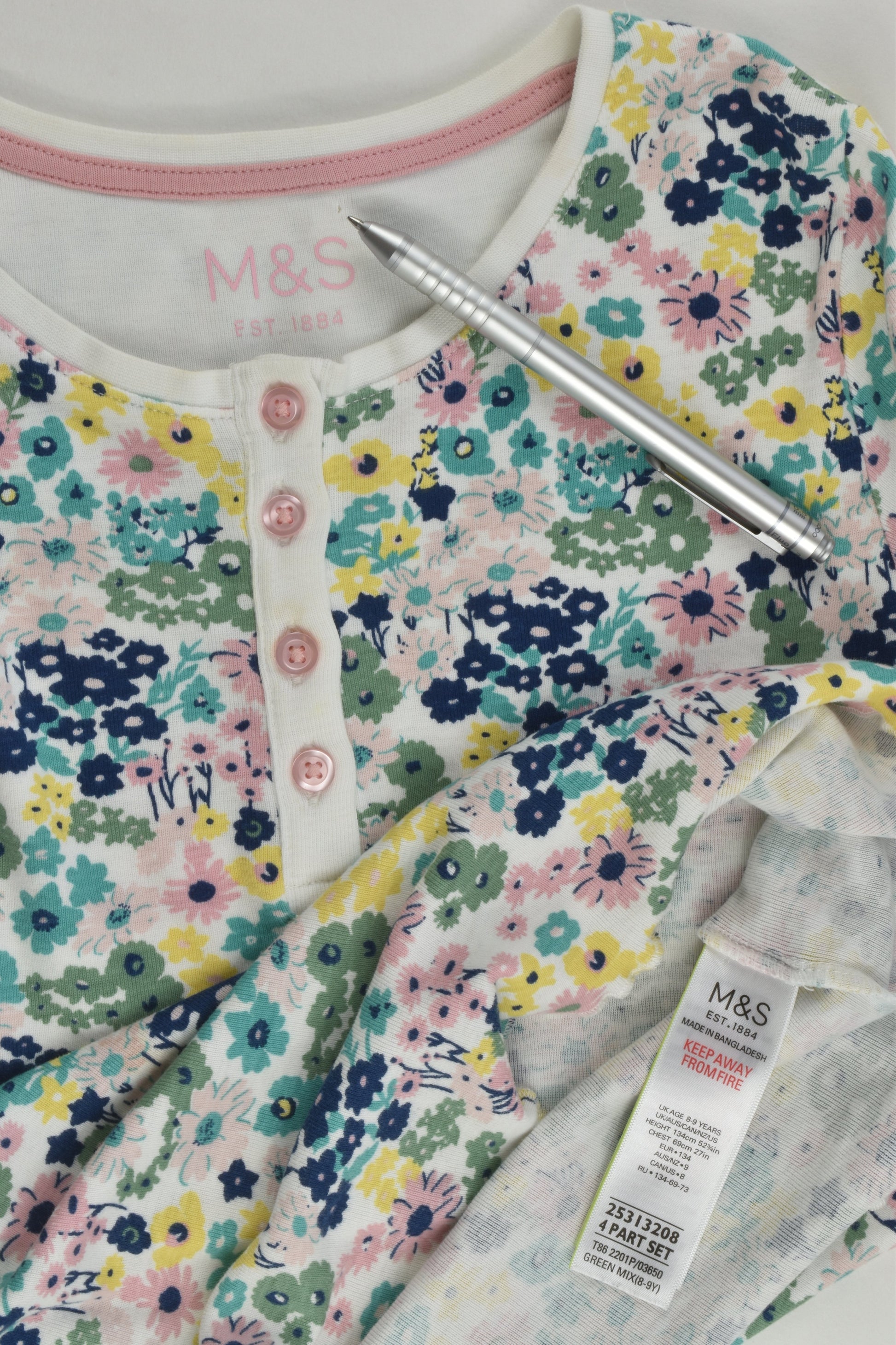 Marks & Spencer Size 8-9 (134 cm) Floral Pyjamas