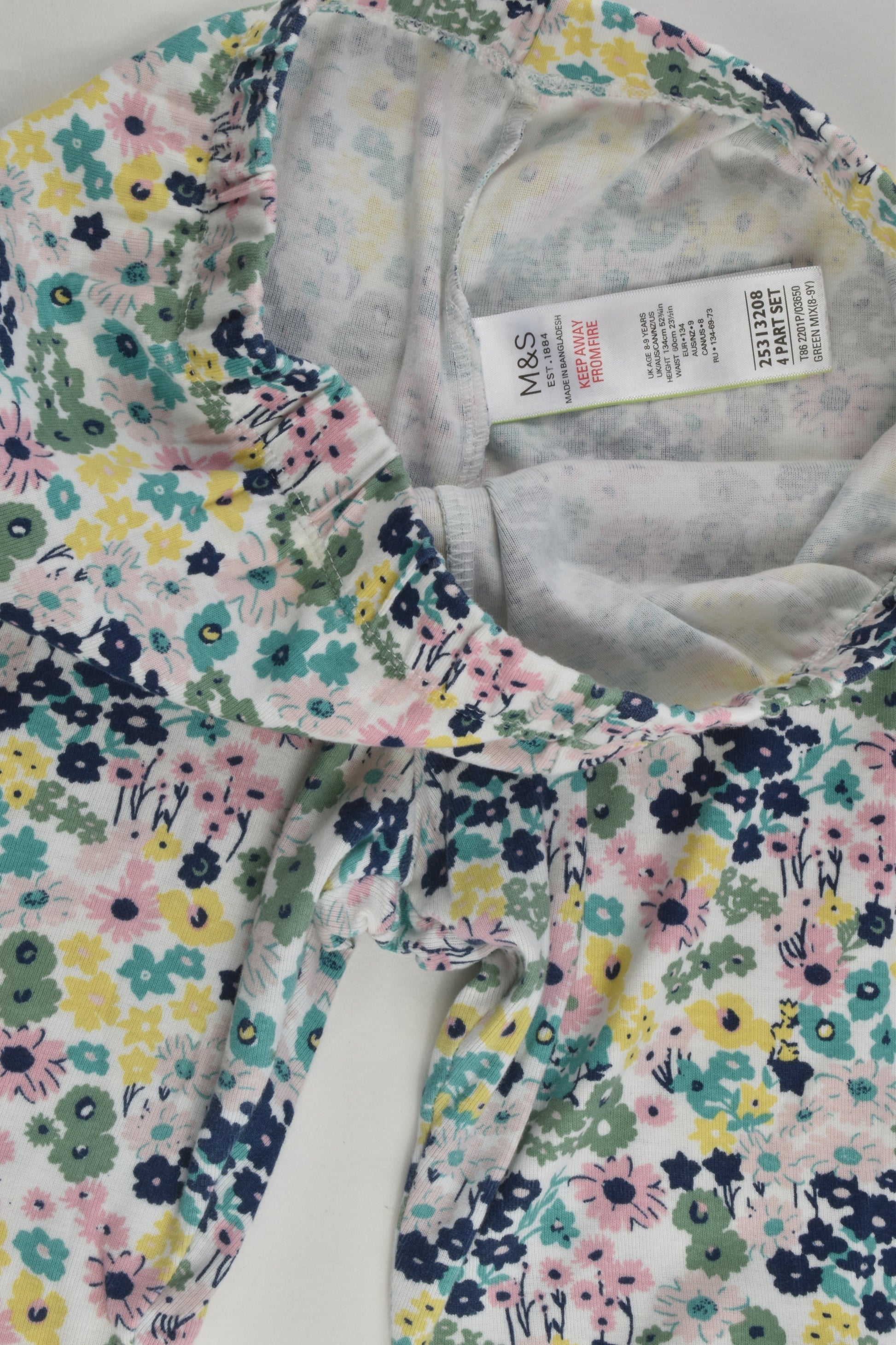 Marks & Spencer Size 8-9 (134 cm) Floral Pyjamas