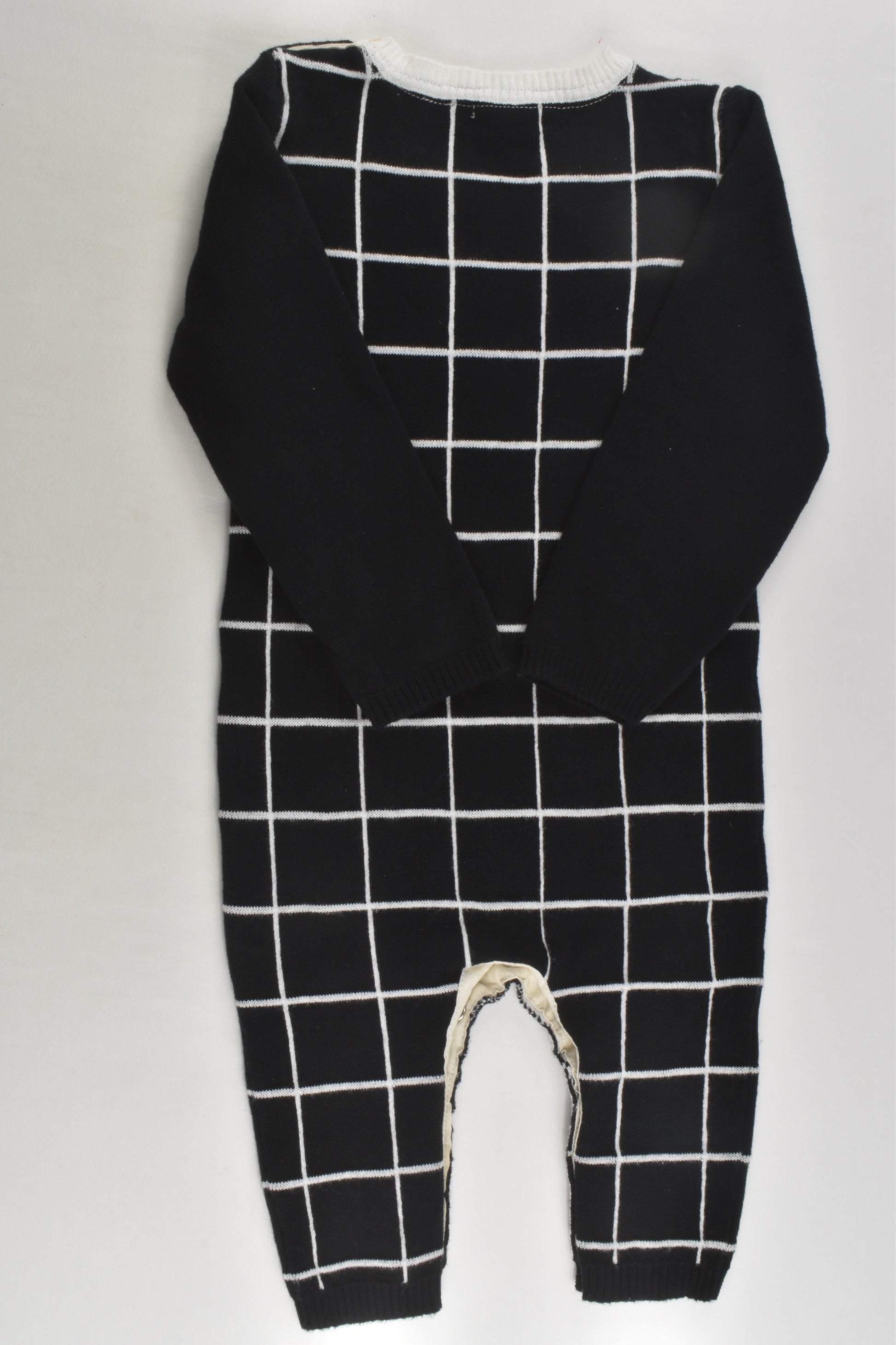 Miann & Co Size 0 Knit Romper