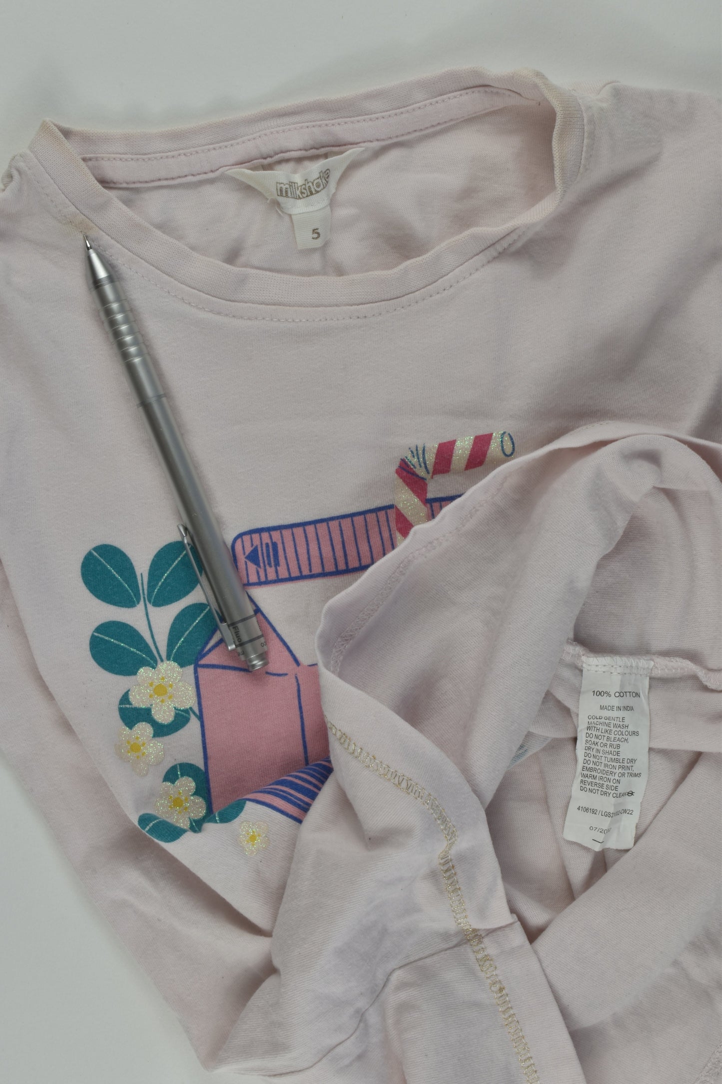 Milkshake Size 5 'Strawberry Milk' T-shirt