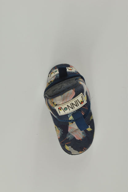 Minnow Design Size AU 7 Water Play Neoprene Shoes