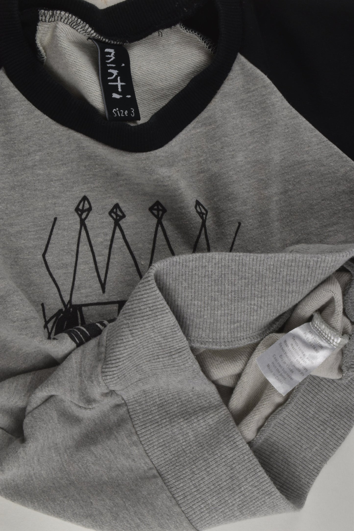 Minti Size 3 Sweater