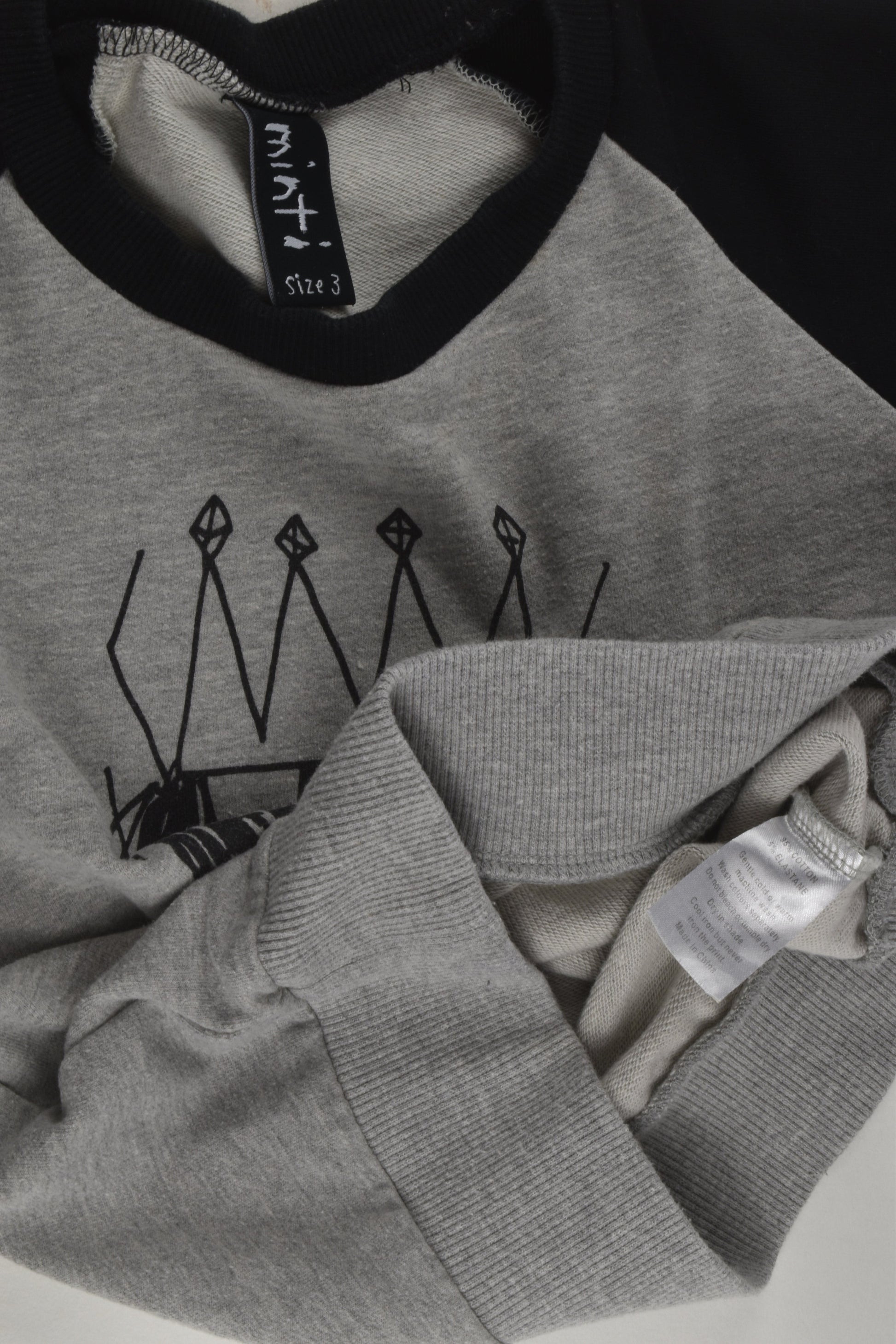 Minti Size 3 Sweater