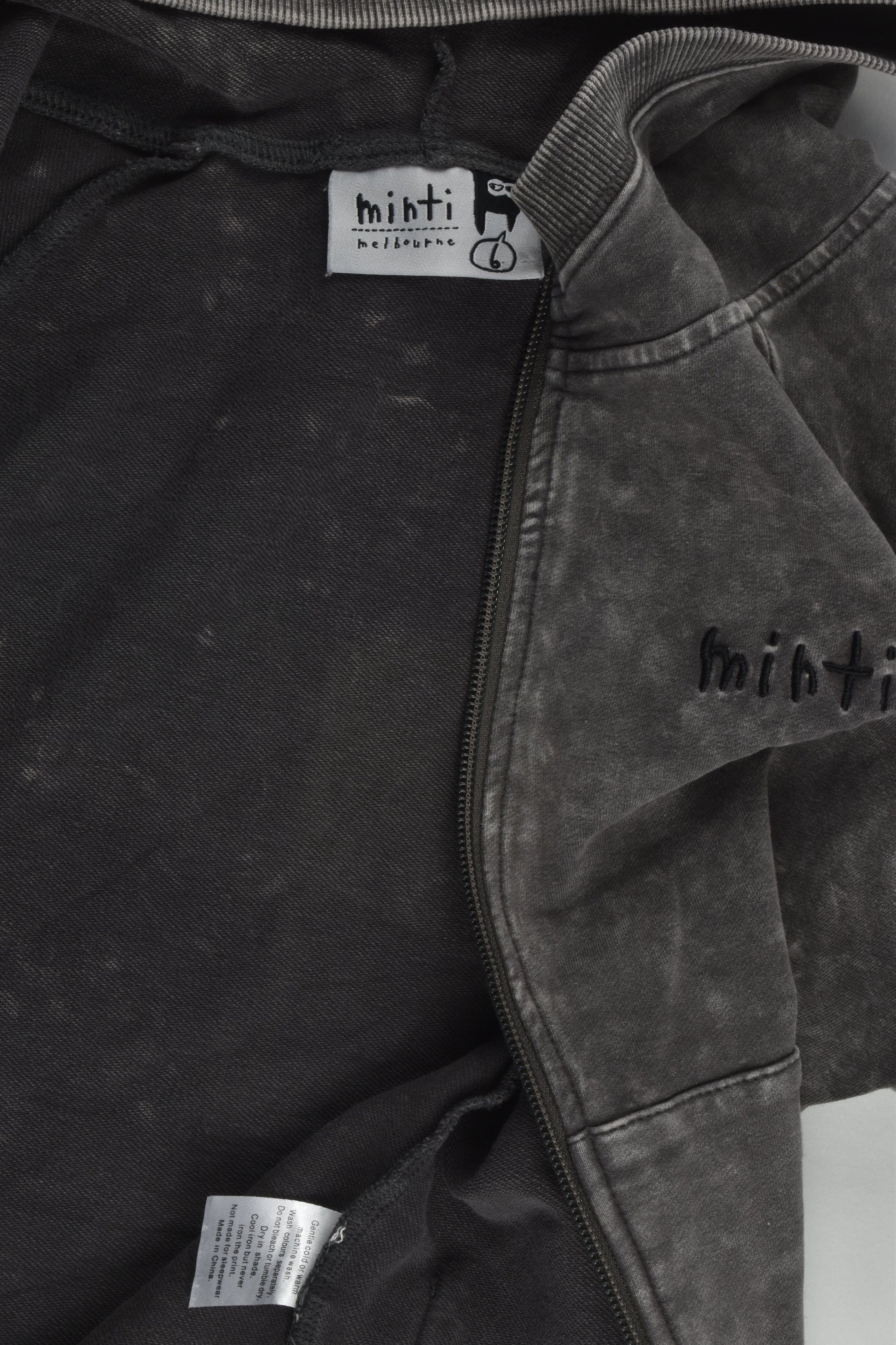 Minti Size 6 Zip Jumper