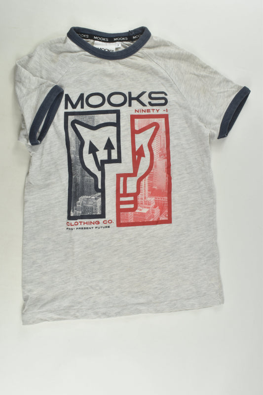 Mooks Size 7 T-shirt