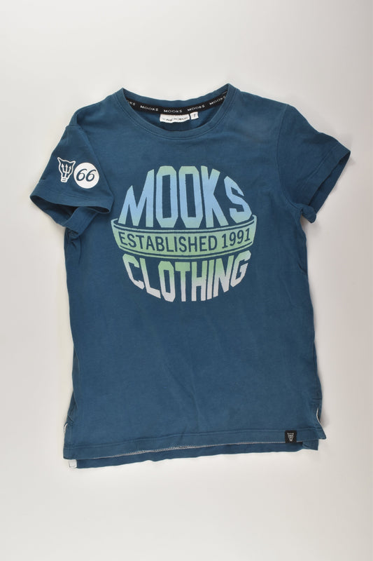 Mooks Size 7 T-shirt