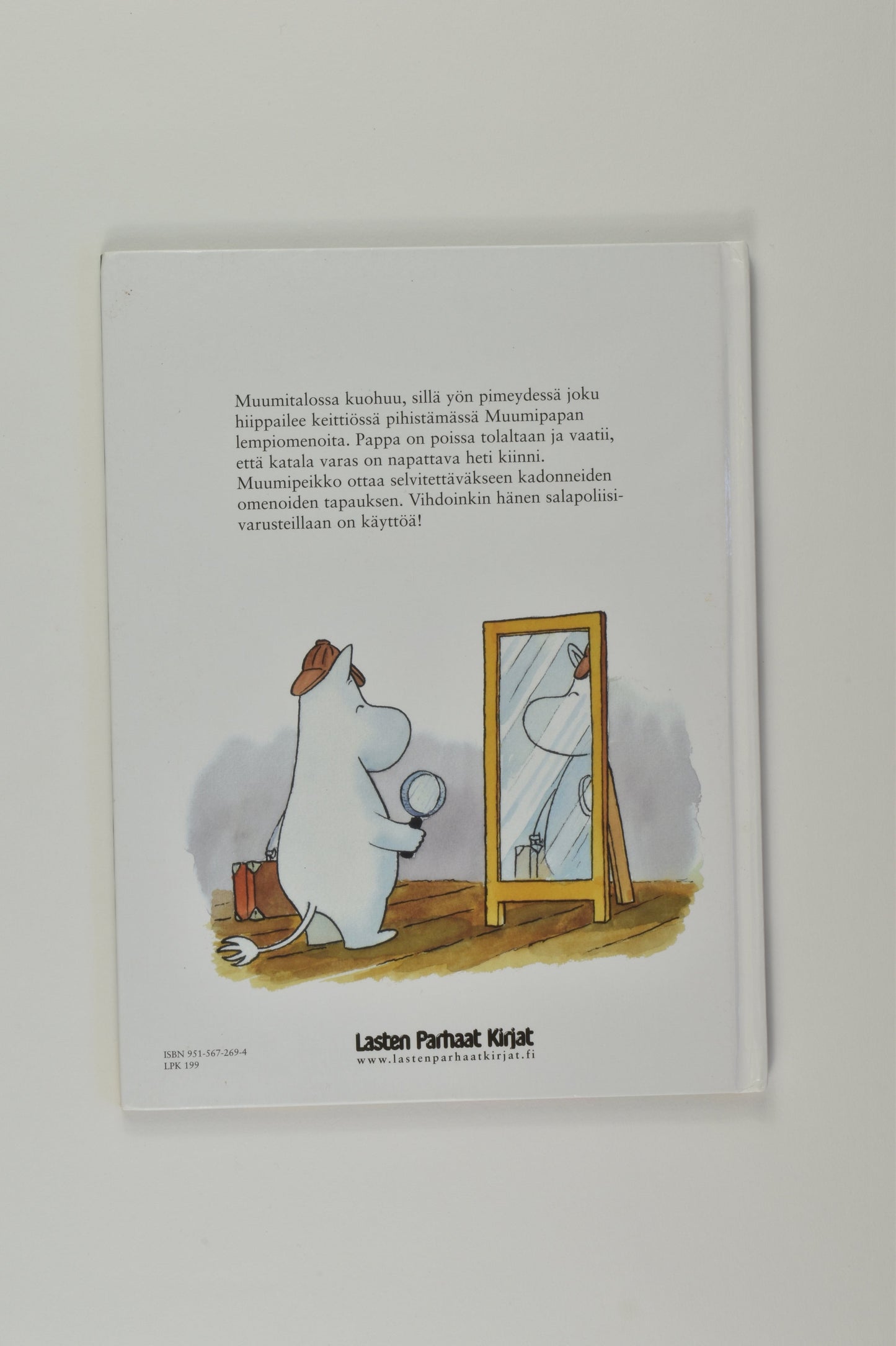 Moomin 'Muumipeikko Salapoliisina' Finnish Book