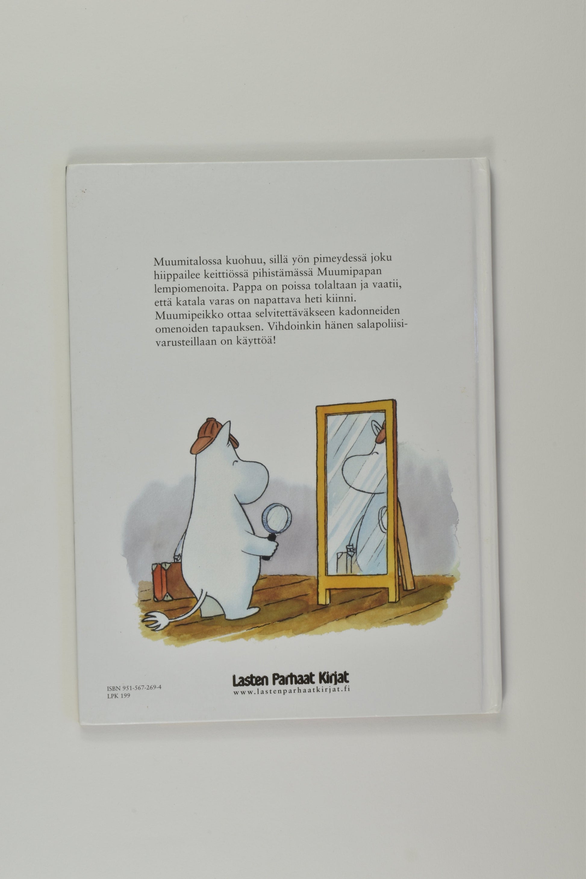 Moomin 'Muumipeikko Salapoliisina' Finnish Book