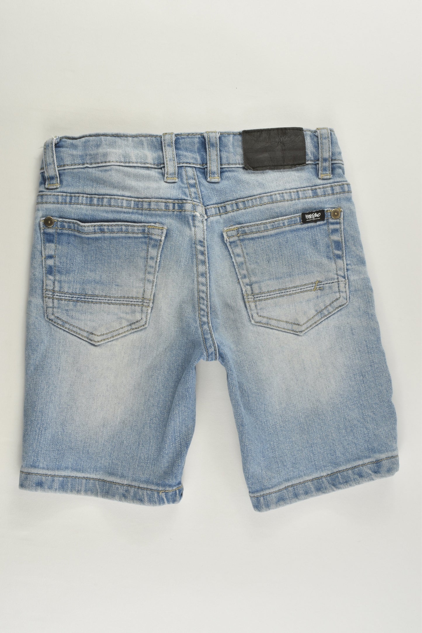 Mossimo Size 5 Stertchy Denim Shorts