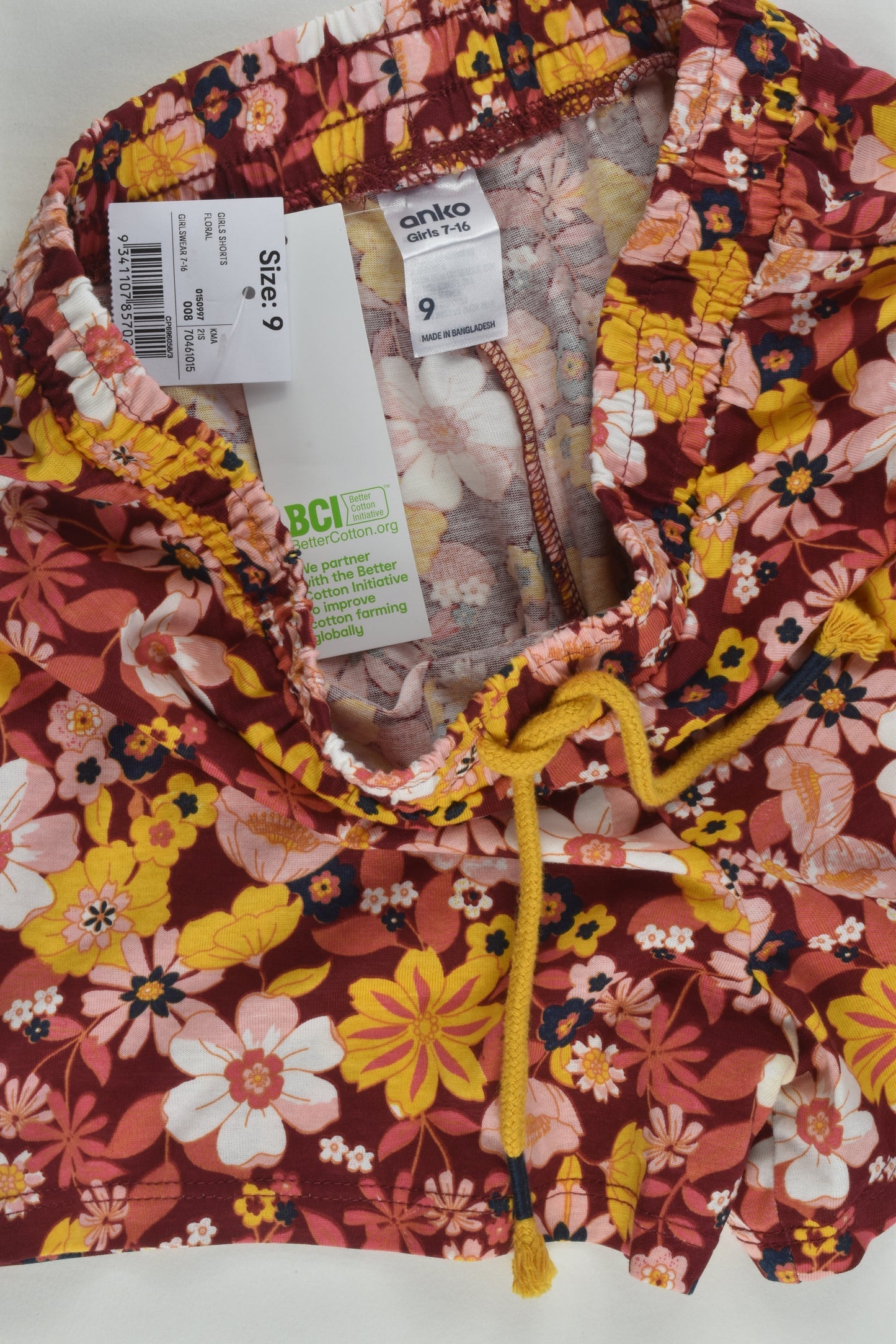 NEW Anko Size 9 Retro Flowers Shorts
