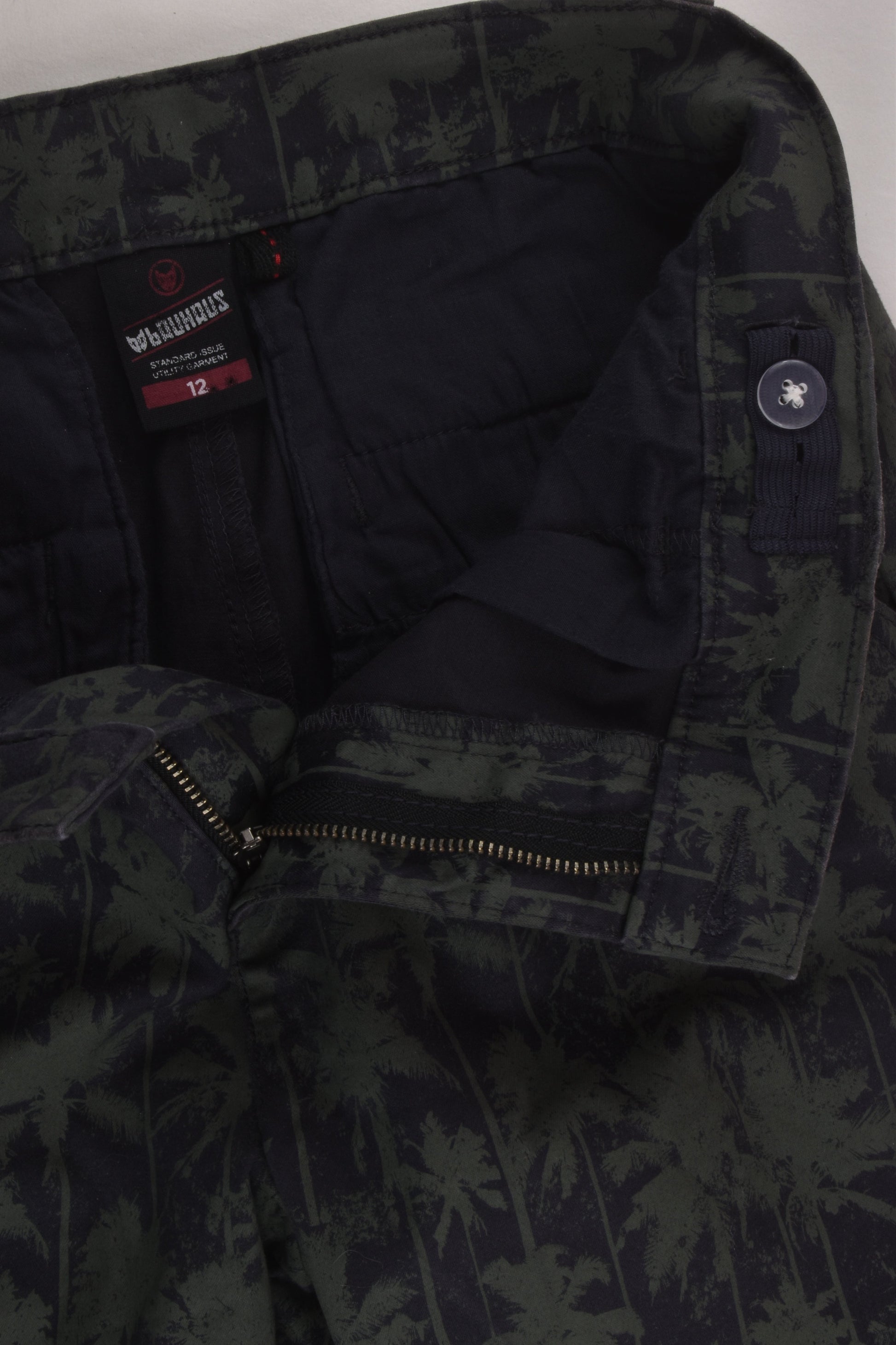 NEW Bauhaus Size 12 Palm Trees Chino Shorts