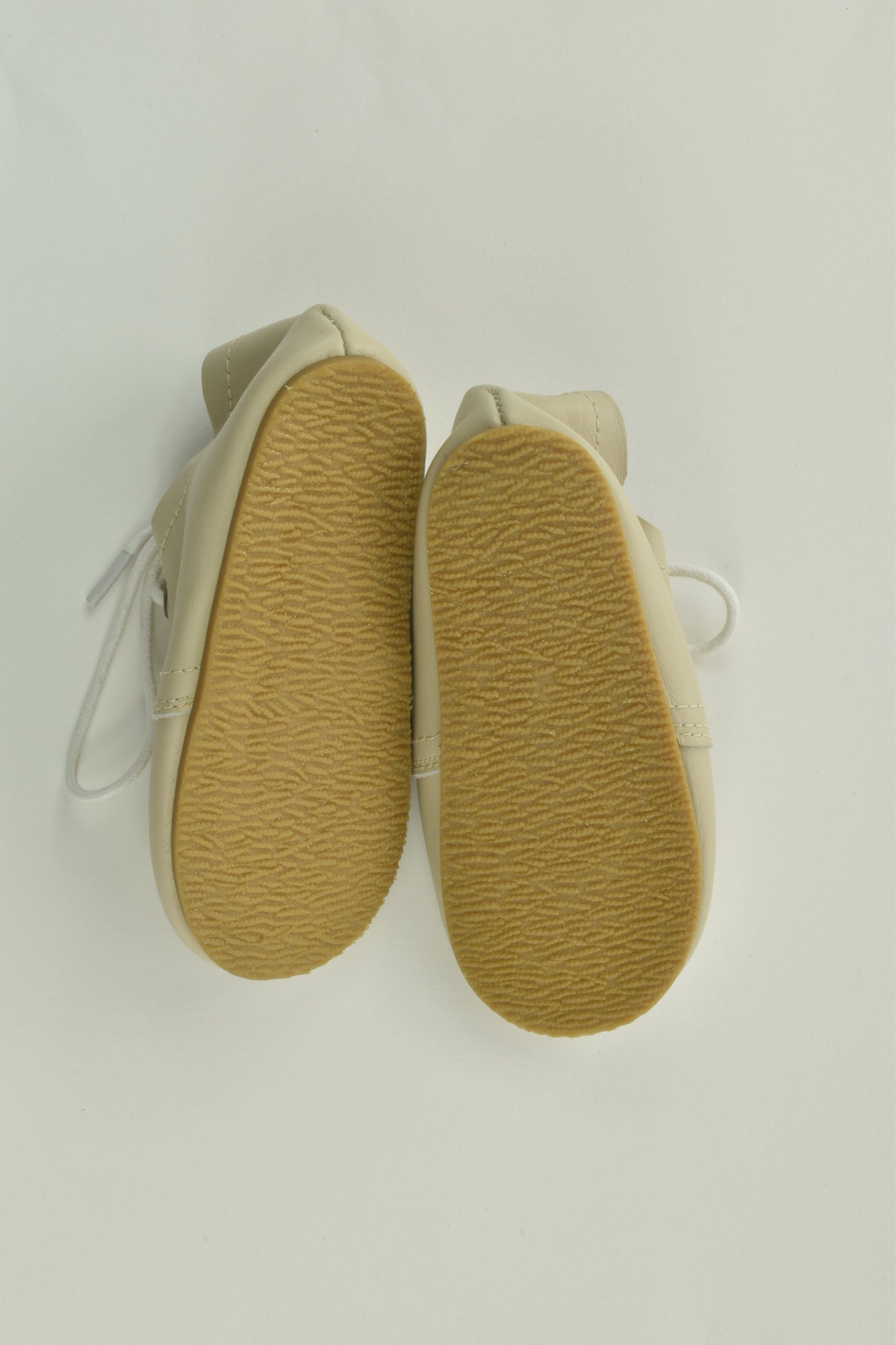 NEW Char and CO Size 7 Leather Shoes