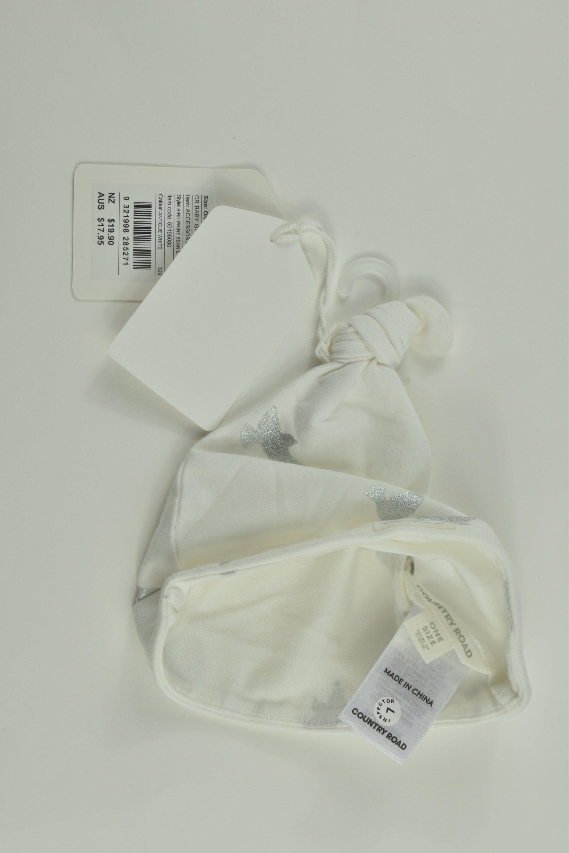 NEW Country Road Size approx 0-6 months Beanie