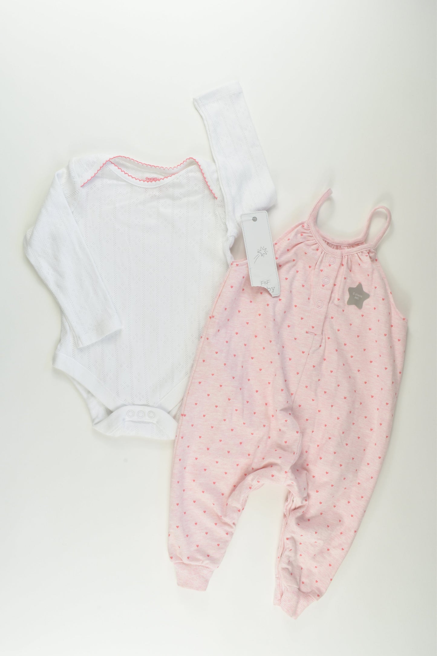 NEW F&F Size 0 (6-9 months) Outfit