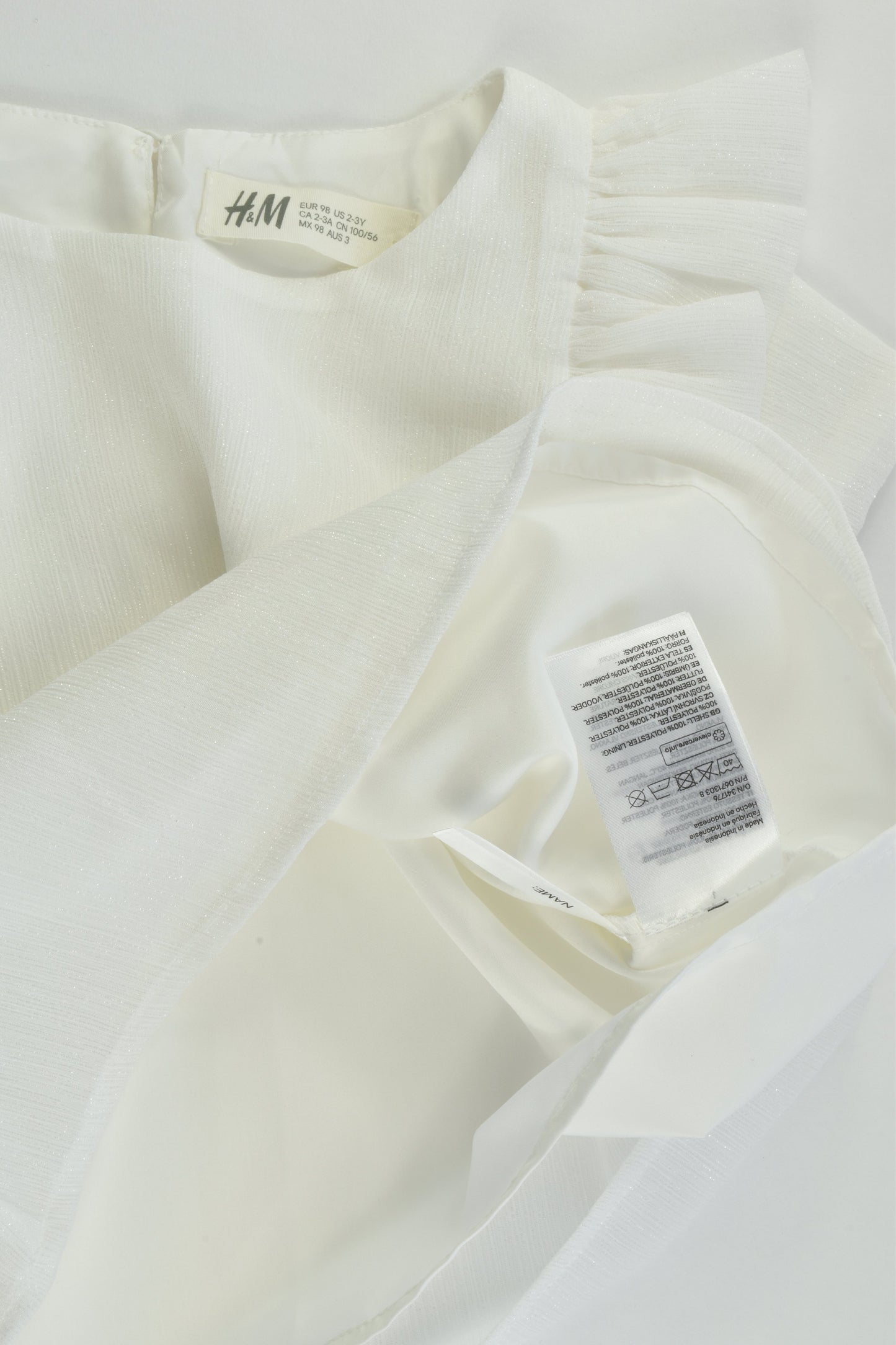 NEW H&M Size 3 (98 cm) Ruffle Sleeve Lined Blouse