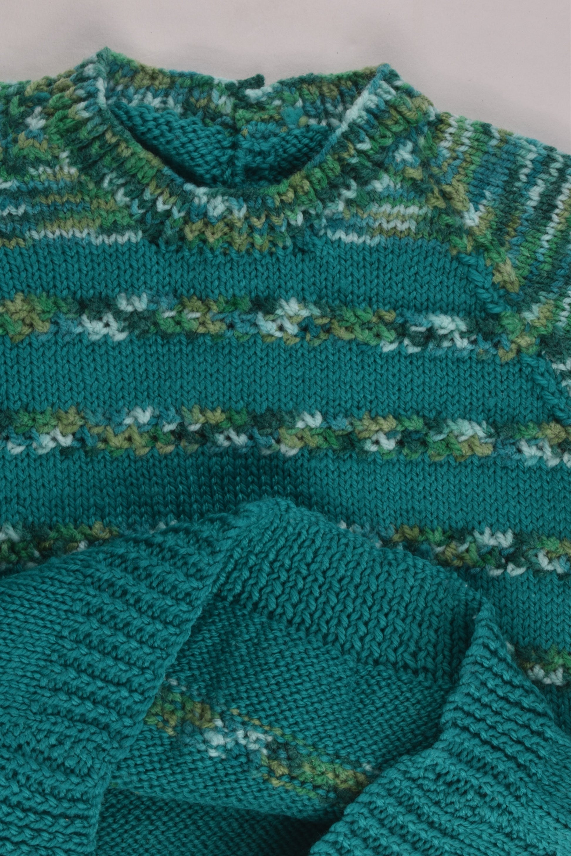 NEW Handmade Size approx 3-4 Green Mix Knitted Jumper