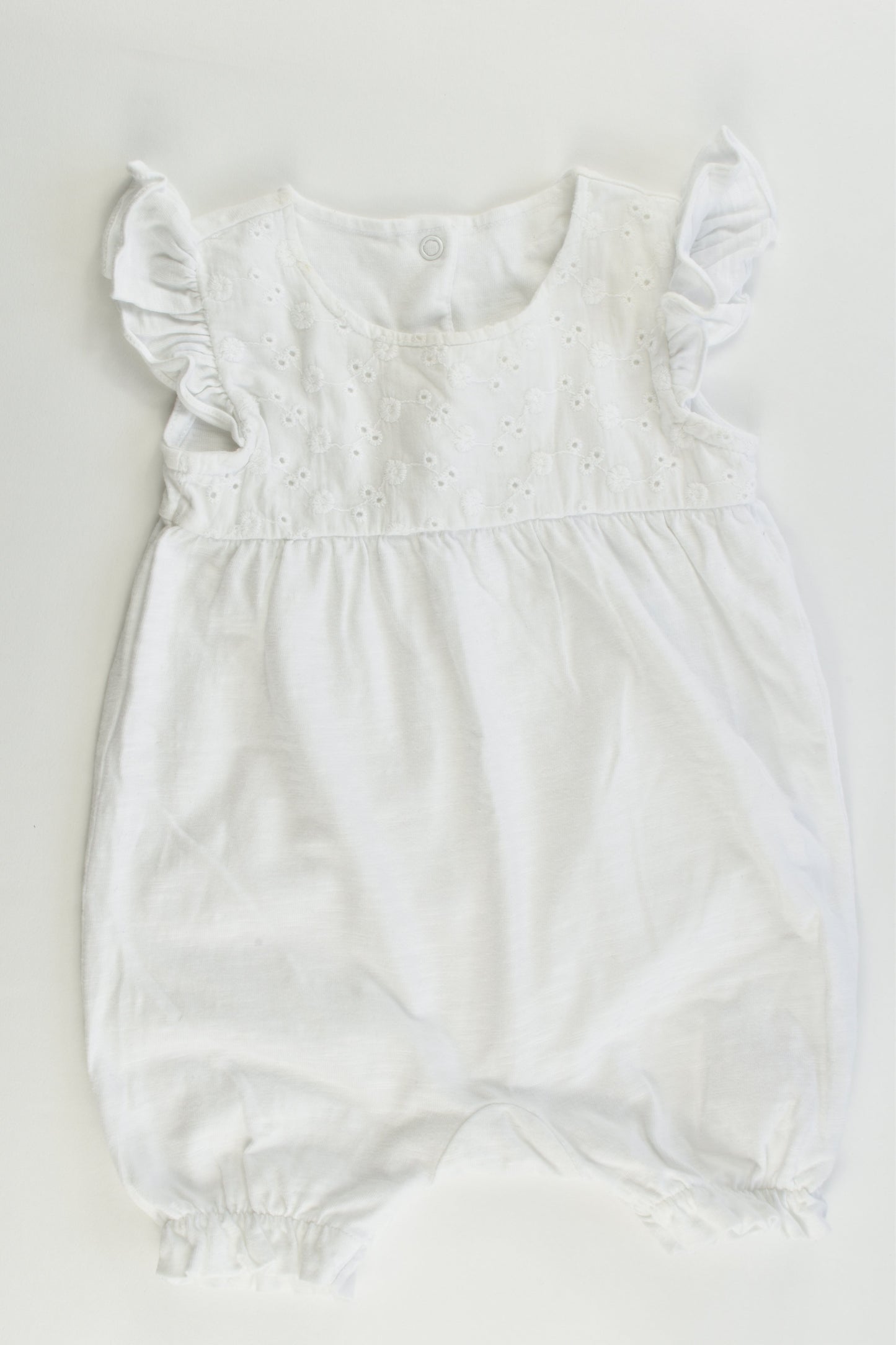 NEW Mothercare Size 00 (3-6 months) White Playsuit with Lace Detail at the Front