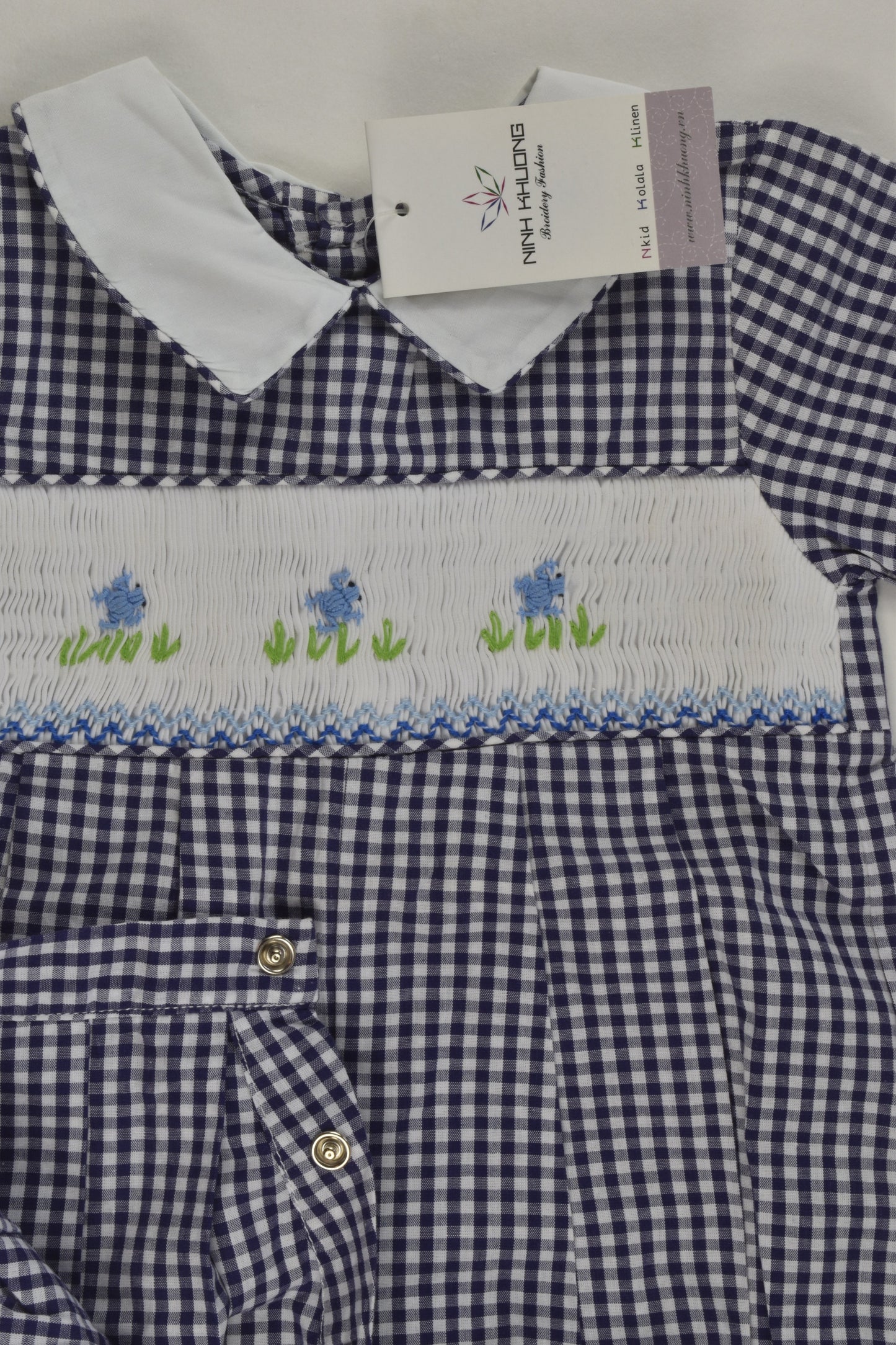 NEW Ninh Khuong Size 00 (3 months) Smocked Short Romper