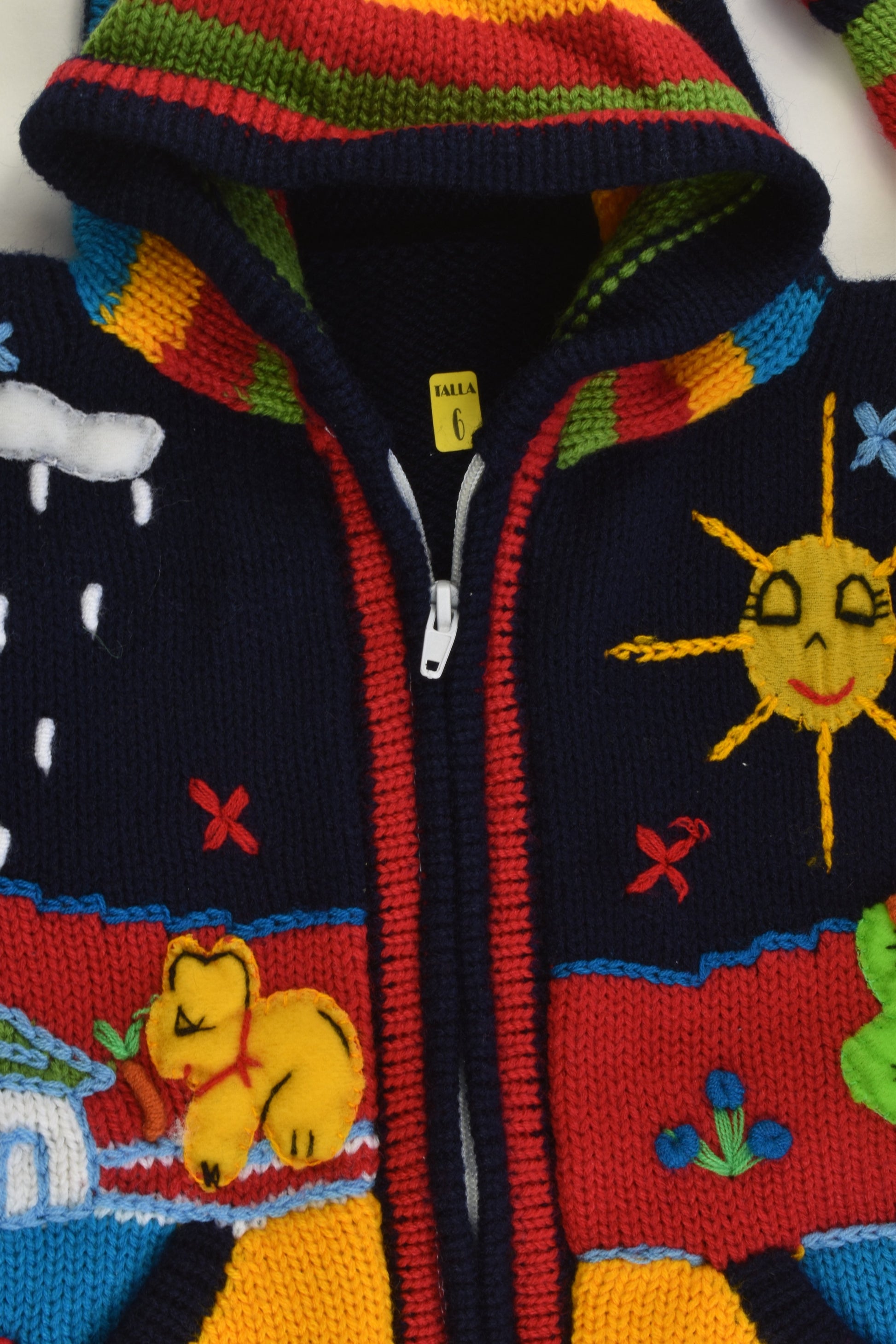 NEW Peruvian Handmade Size 6 Wool Jumper with Zip and Hood