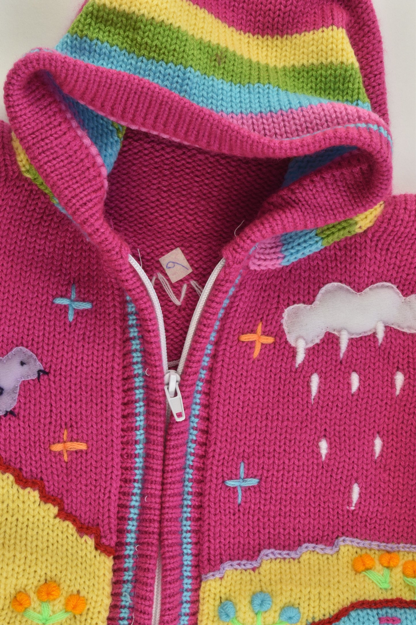 NEW Peruvian Handmade Size 6 Wool Jumper with Zip and Hood